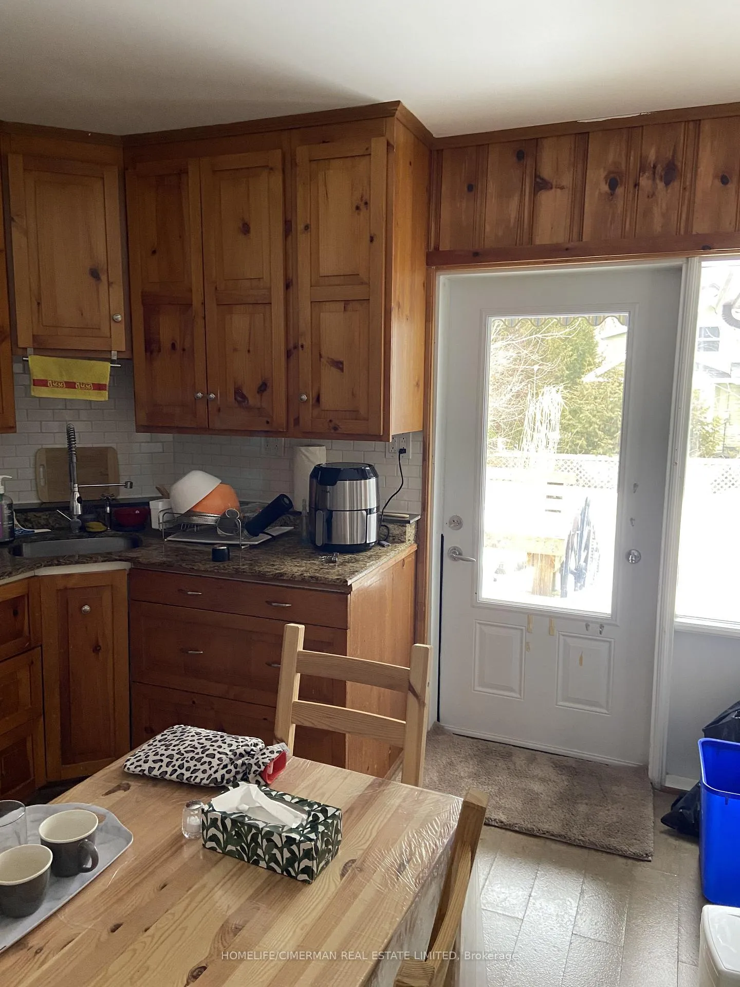 Photo 11 of Unit Unit C, 24 Kennedy Street, Aurora, Aurora Village — HOMEH
