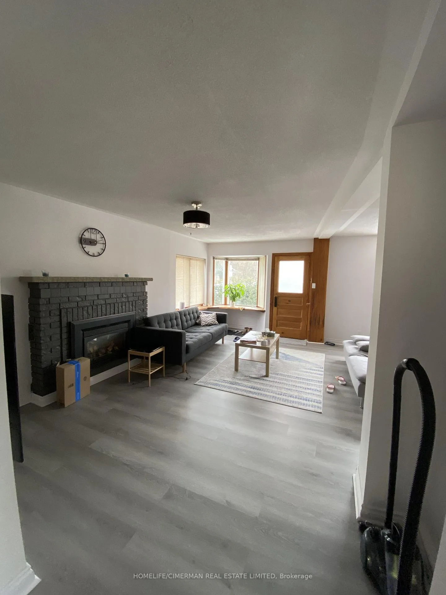 Photo 14 of Unit Unit C, 24 Kennedy Street, Aurora, Aurora Village — HOMEH