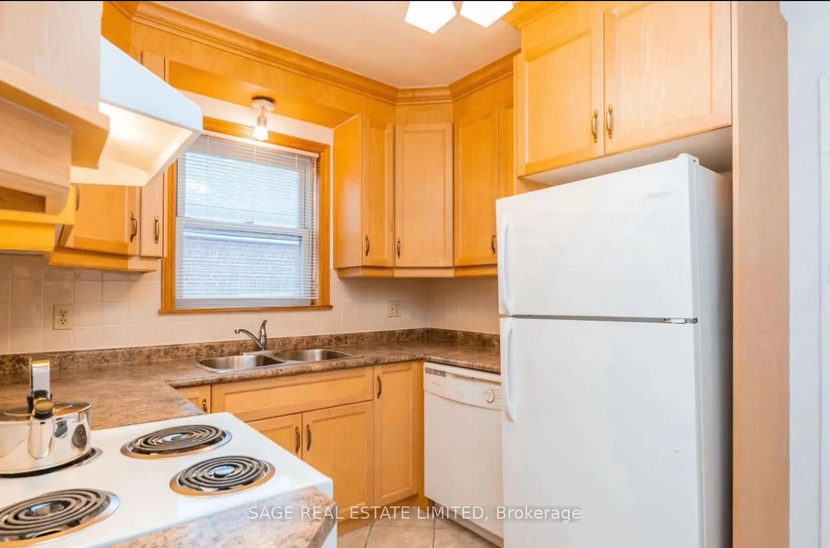 Photo 10 of Unit C, 1671 Bathurst Street, Toronto, Forest Hill South — HOMEH