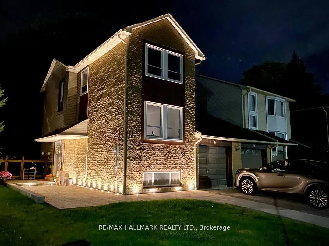 Photo 2 of Unit Bsmt, 6 Wiles Court, Aurora, Aurora Highlands — HOMEH