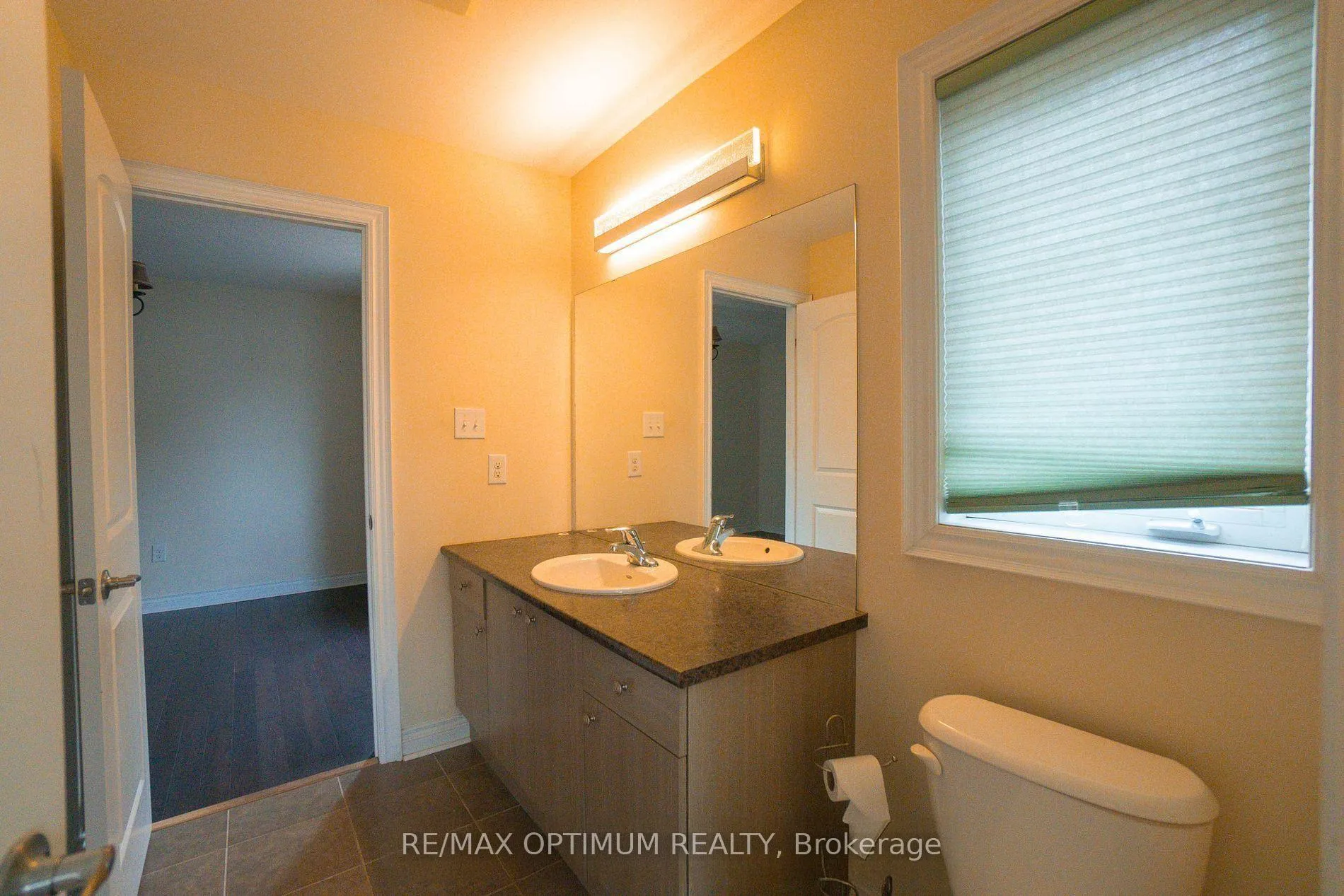 Photo 15 of 68 Impulse Circle, Brampton, Credit Valley — HOMEH