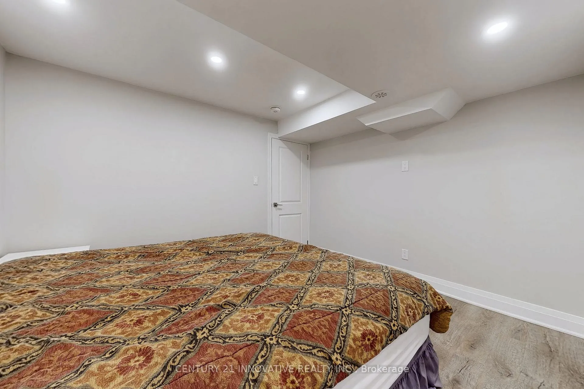 Photo 18 of 44 Bray Drive, Ajax, Central — HOMEH
