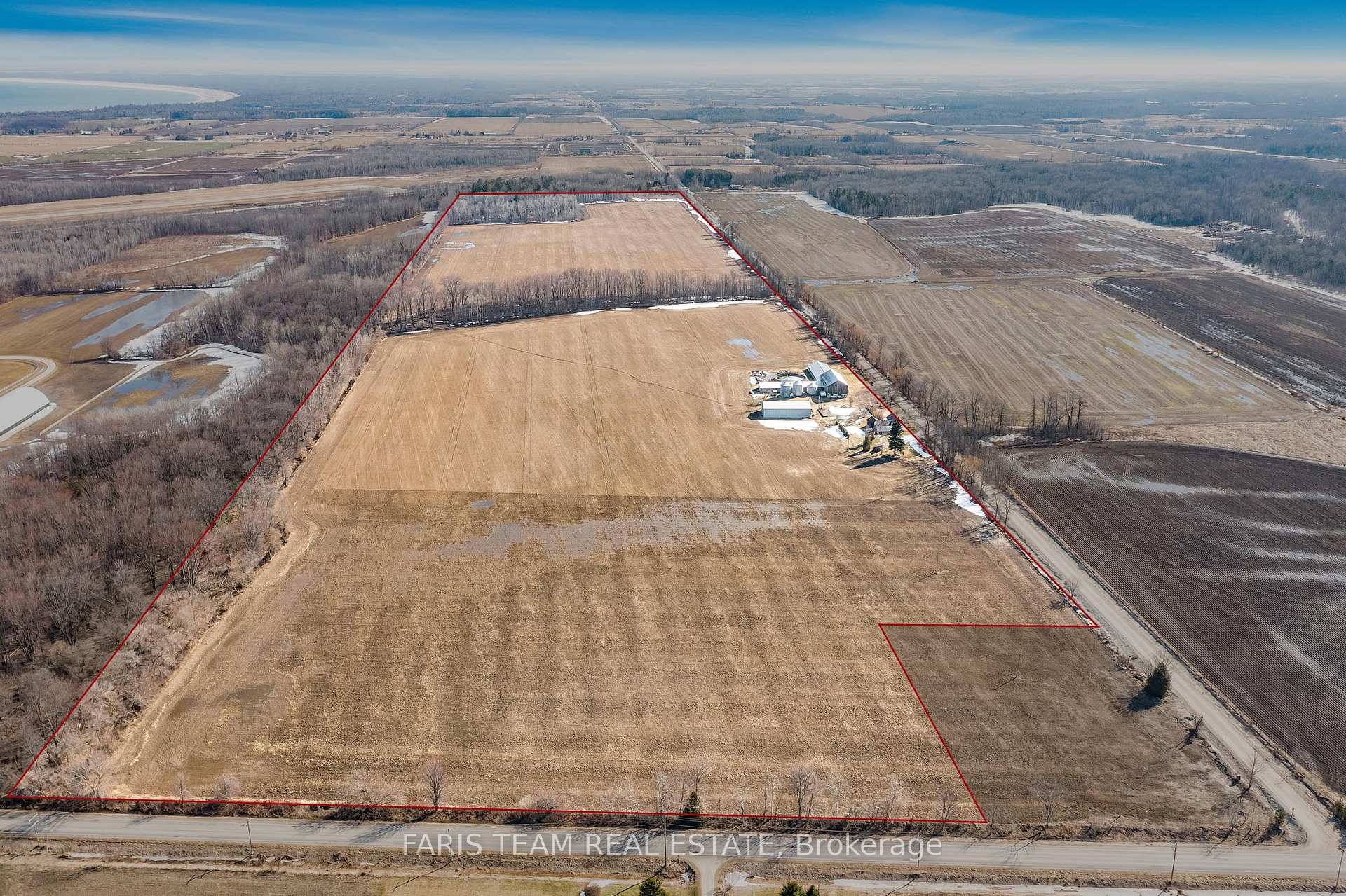 Photo 2 of 6988 30/31 Sideroad Nottawasaga, Clearview, Stayner — HOMEH