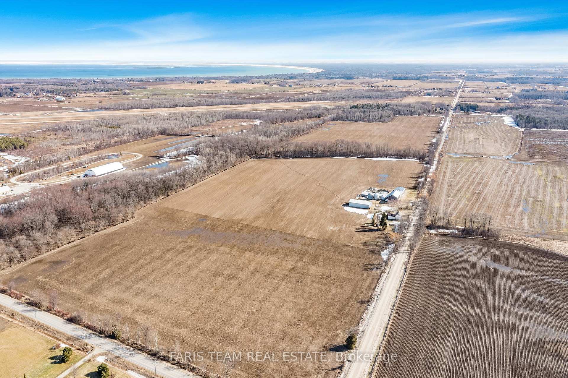 Photo 3 of 6988 30/31 Sideroad Nottawasaga, Clearview, Stayner — HOMEH