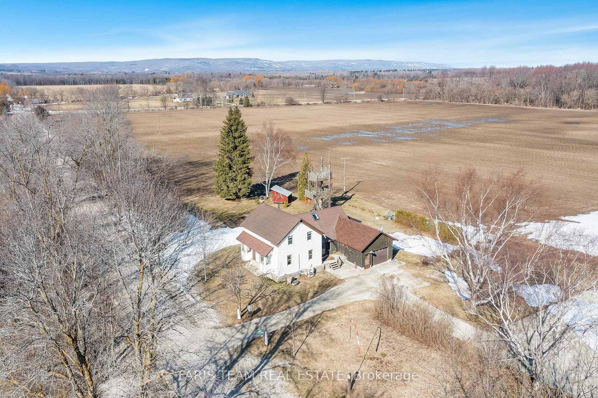 Photo 6 of 6988 30/31 Sideroad Nottawasaga, Clearview, Stayner — HOMEH