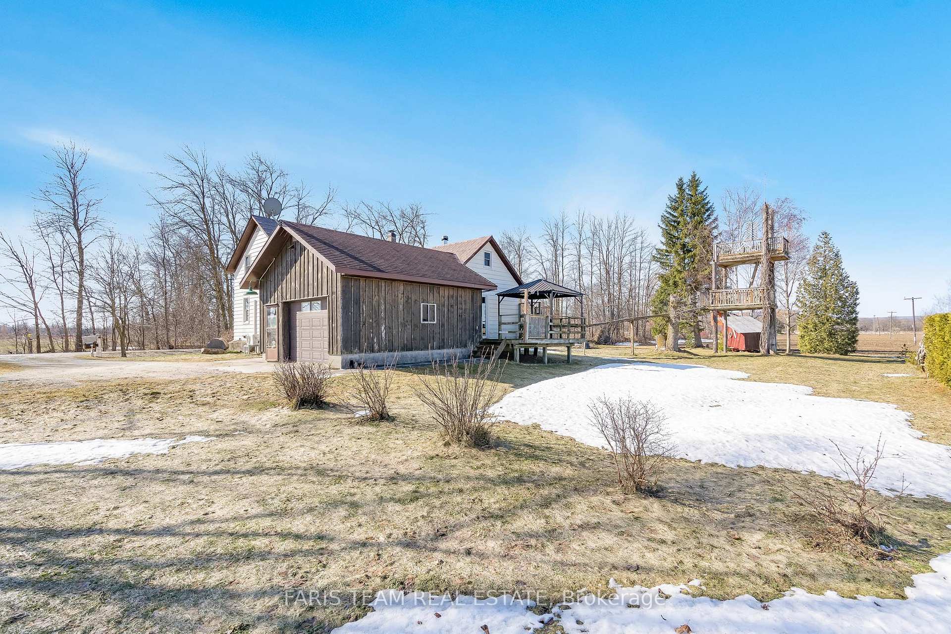 Photo 19 of 6988 30/31 Sideroad Nottawasaga, Clearview, Stayner — HOMEH