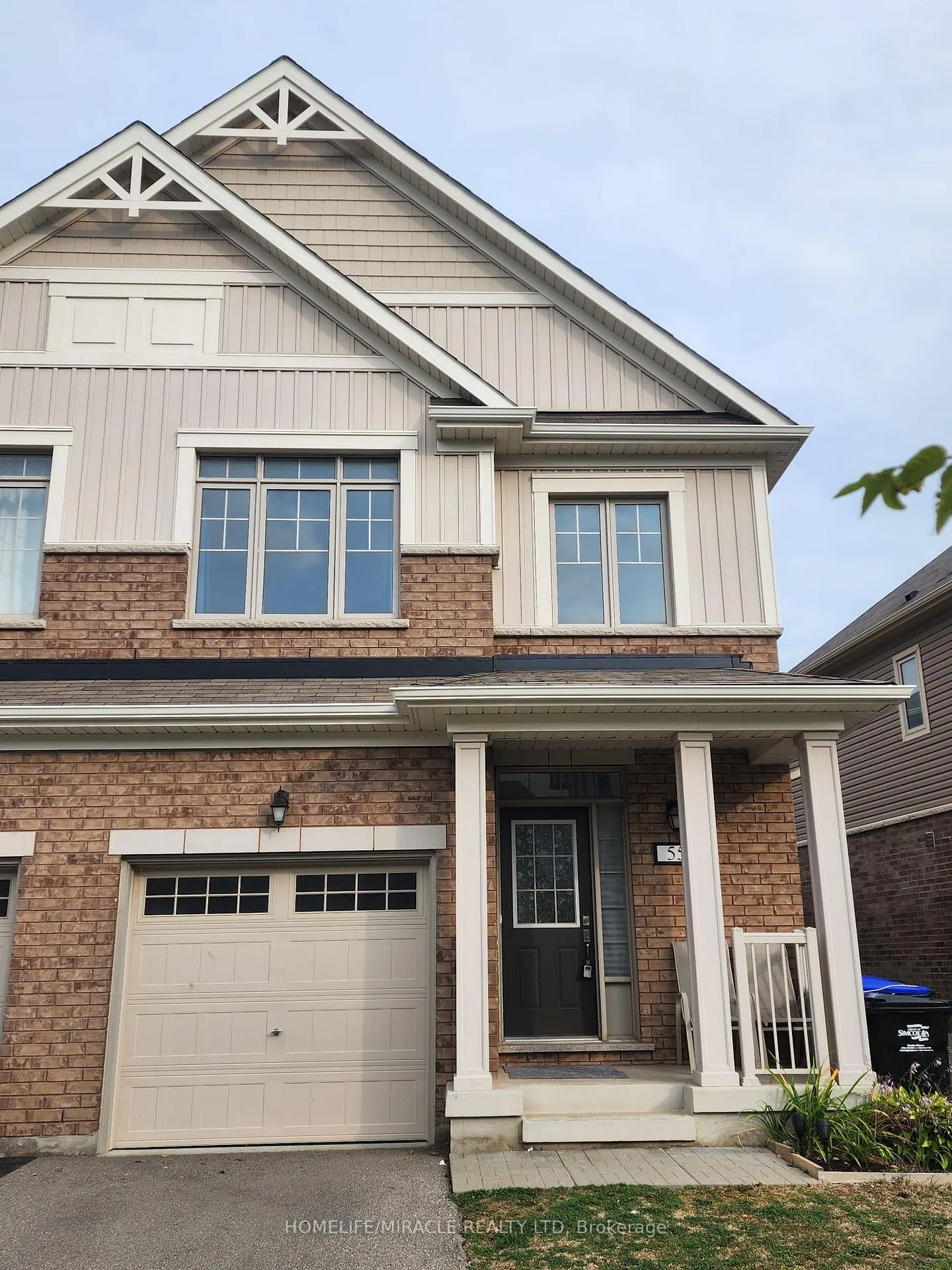 Photo 2 of 55 Donnan Drive, New Tecumseth, Tottenham — HOMEH