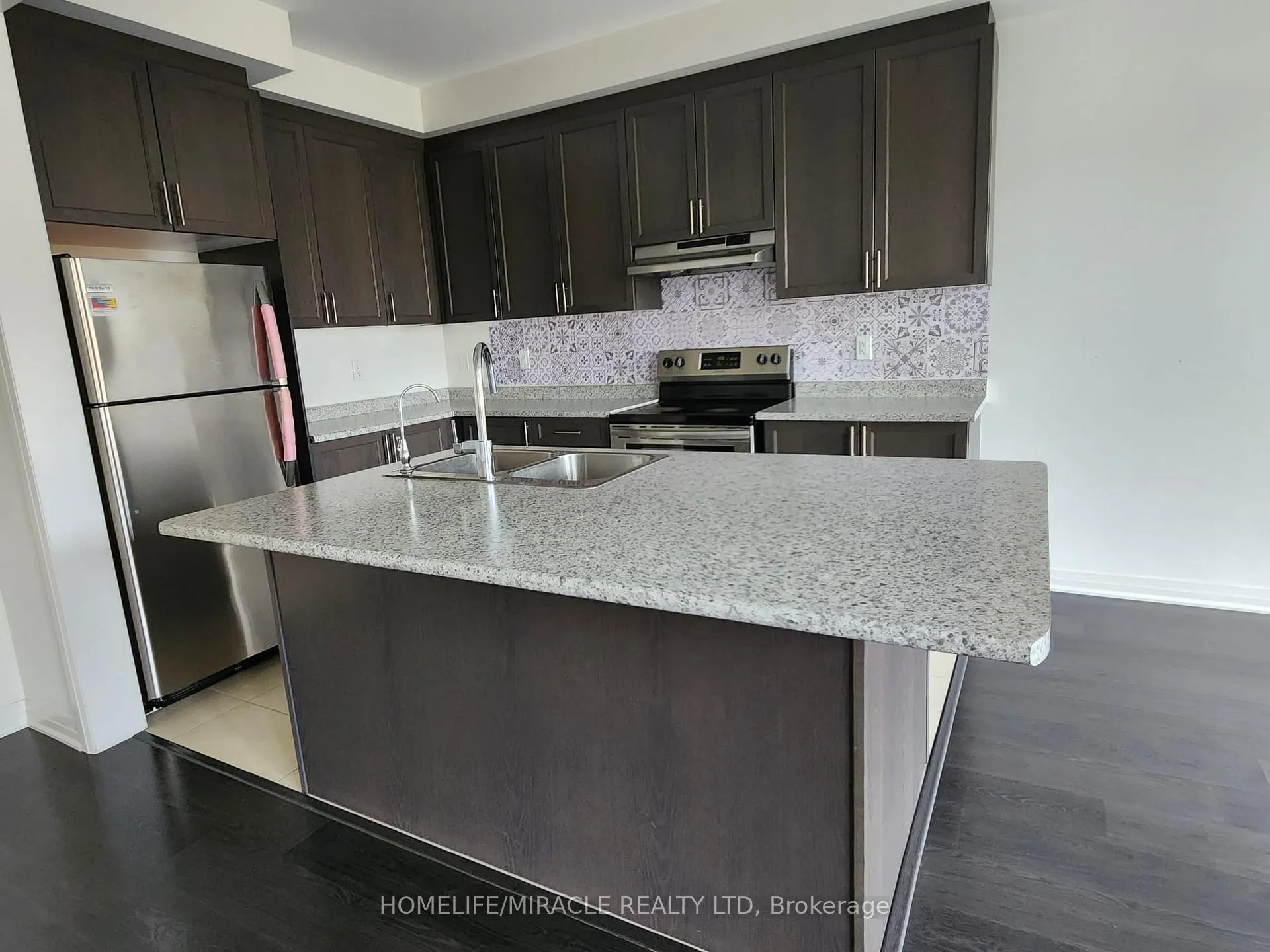 Photo 5 of 55 Donnan Drive, New Tecumseth, Tottenham — HOMEH