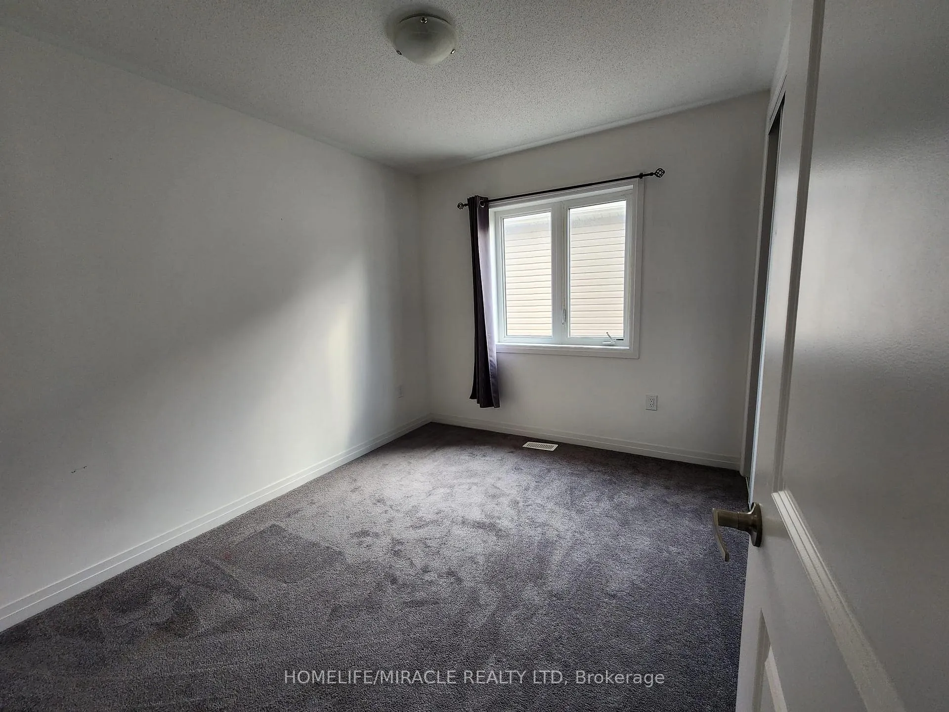 Photo 20 of 55 Donnan Drive, New Tecumseth, Tottenham — HOMEH