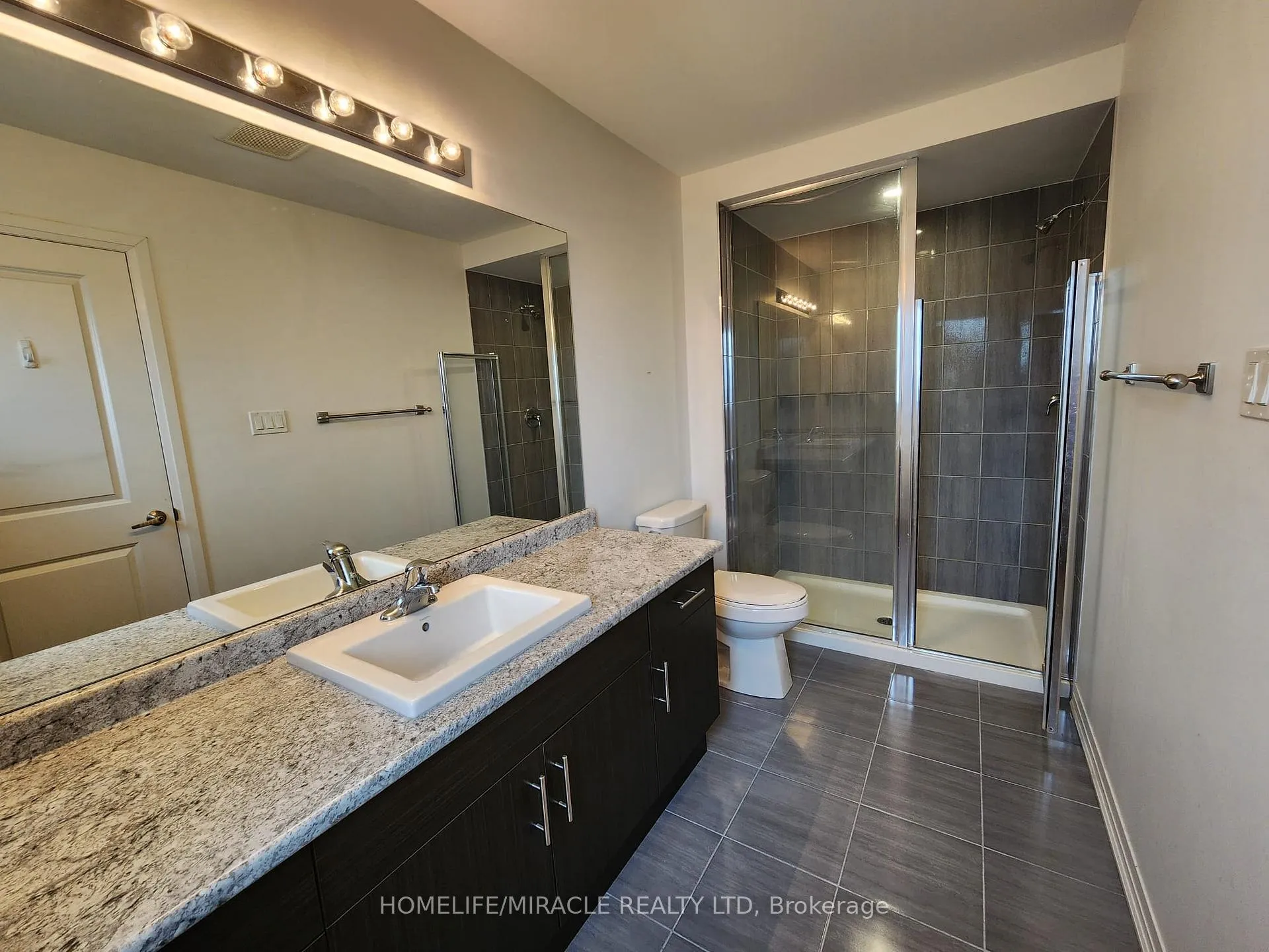 Photo 22 of 55 Donnan Drive, New Tecumseth, Tottenham — HOMEH