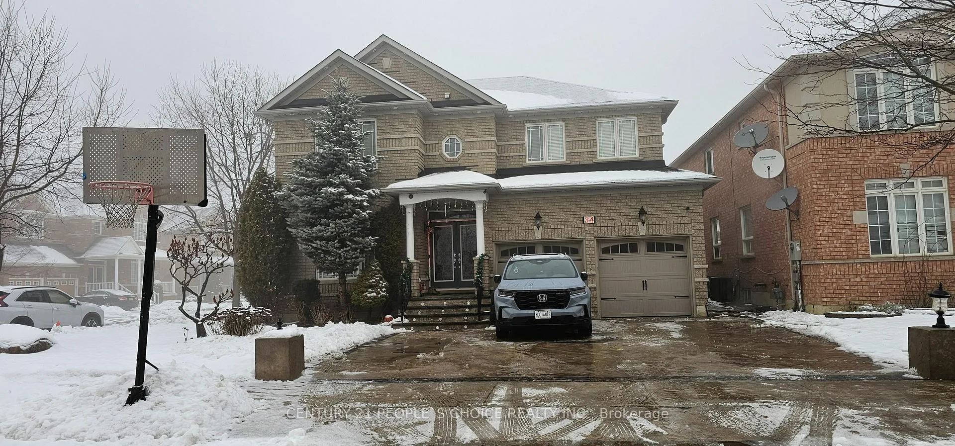 Photo 1 of 34 Arctic Wolf Road, Brampton, Sandringham-Wellington — HOMEH