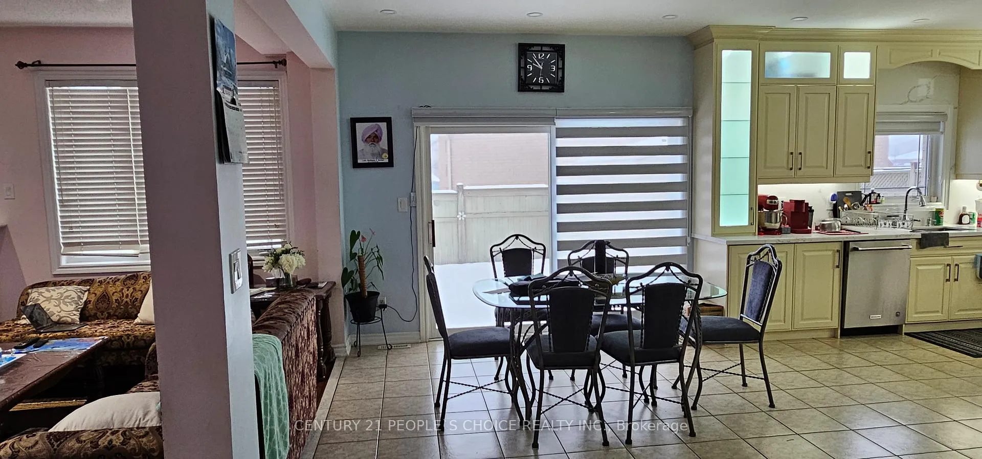 Photo 6 of 34 Arctic Wolf Road, Brampton, Sandringham-Wellington — HOMEH
