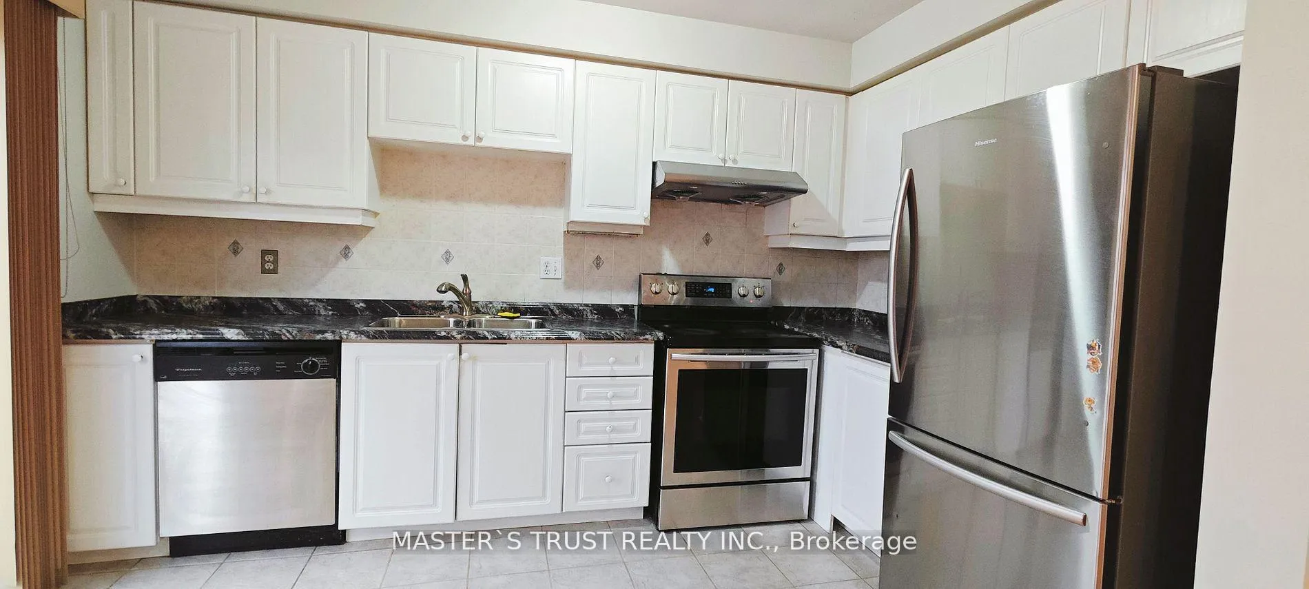 Photo 7 of 26 Billingsley Crescent, Markham, Cedarwood — HOMEH