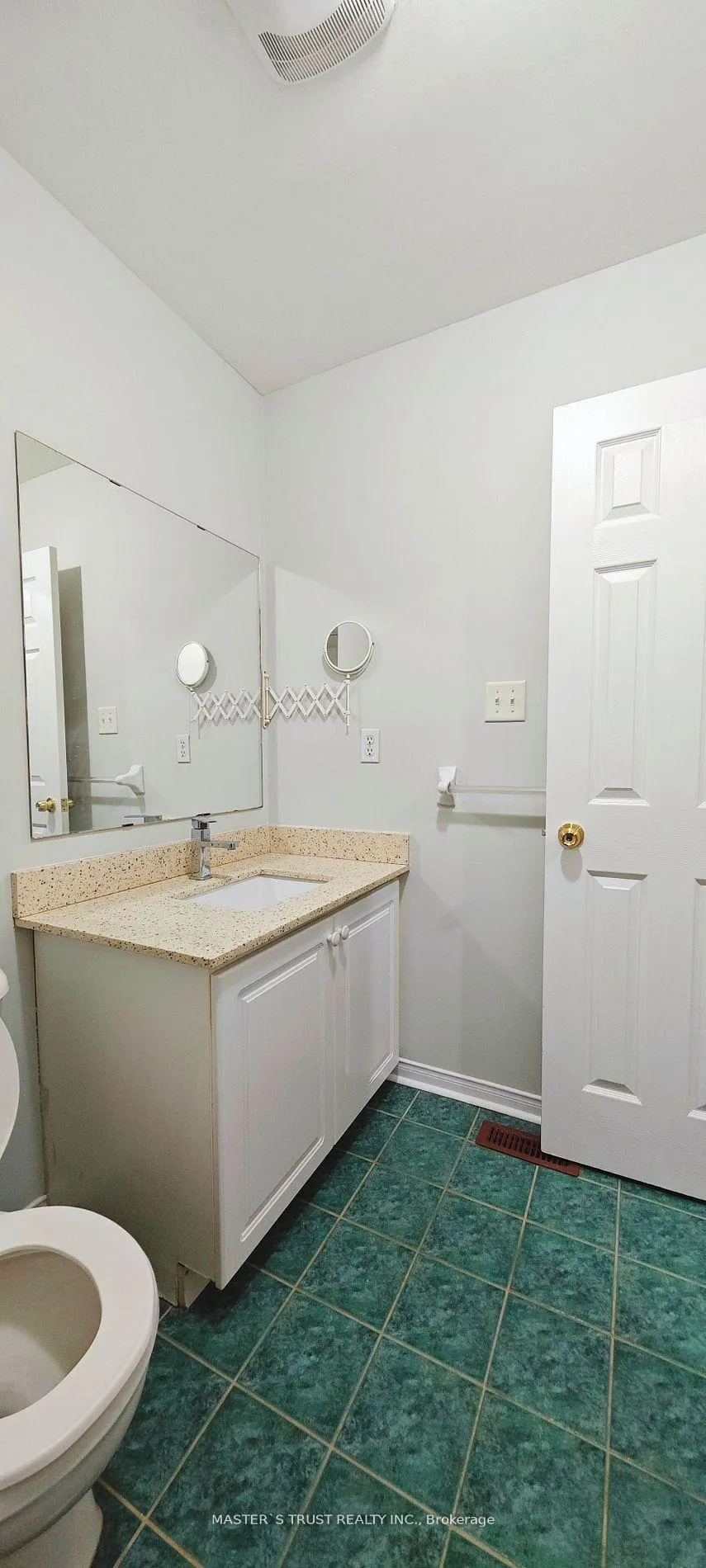 Photo 13 of 26 Billingsley Crescent, Markham, Cedarwood — HOMEH