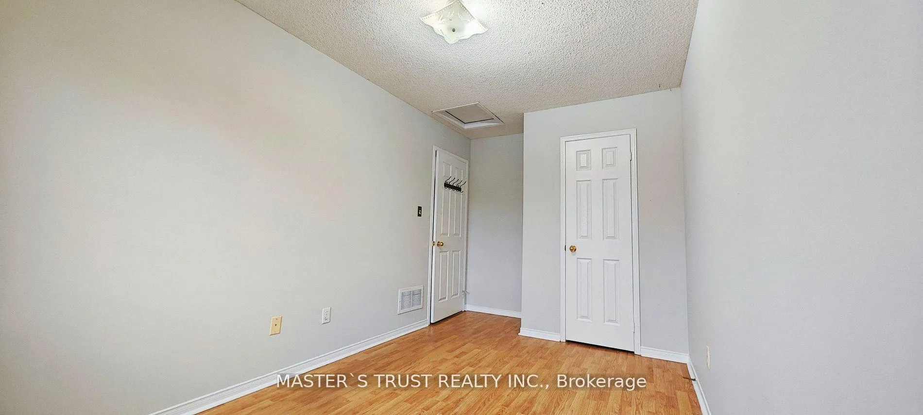 Photo 15 of 26 Billingsley Crescent, Markham, Cedarwood — HOMEH