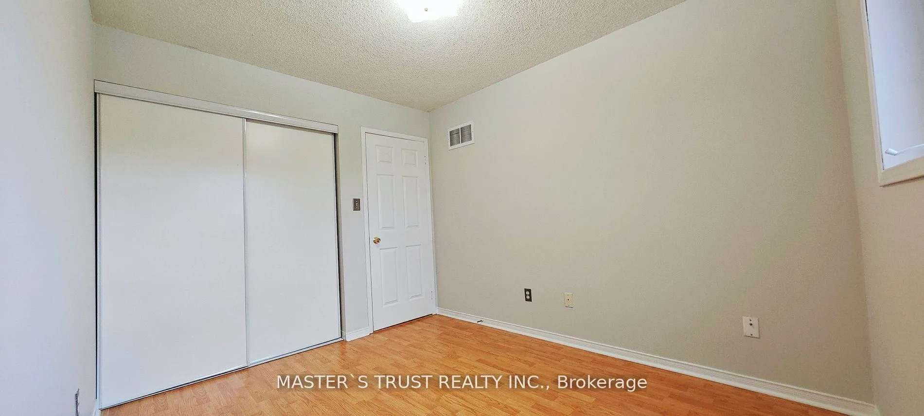 Photo 17 of 26 Billingsley Crescent, Markham, Cedarwood — HOMEH