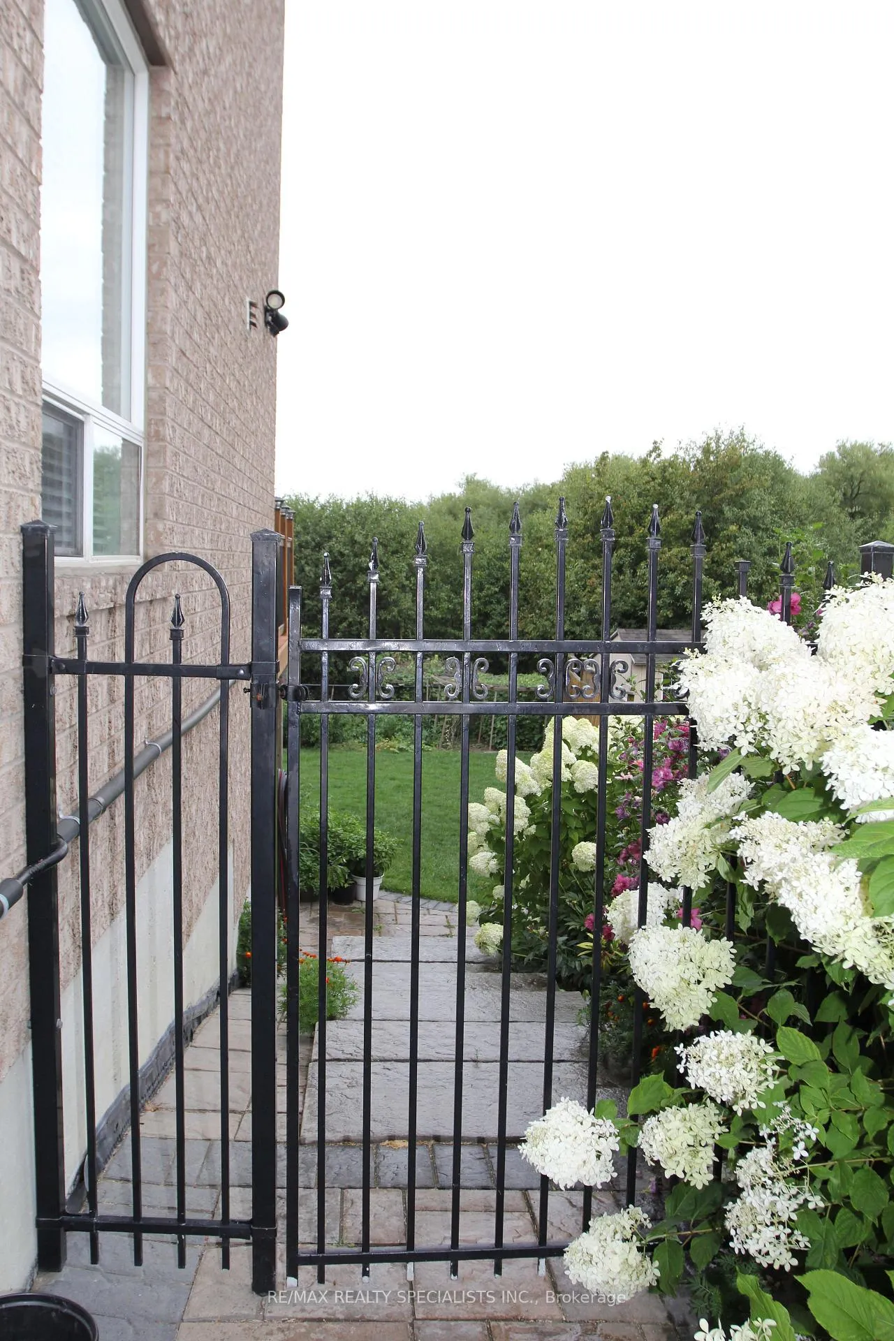 Photo 19 of 24 Catchfly Crescent, Brampton, Vales of Castlemore — HOMEH