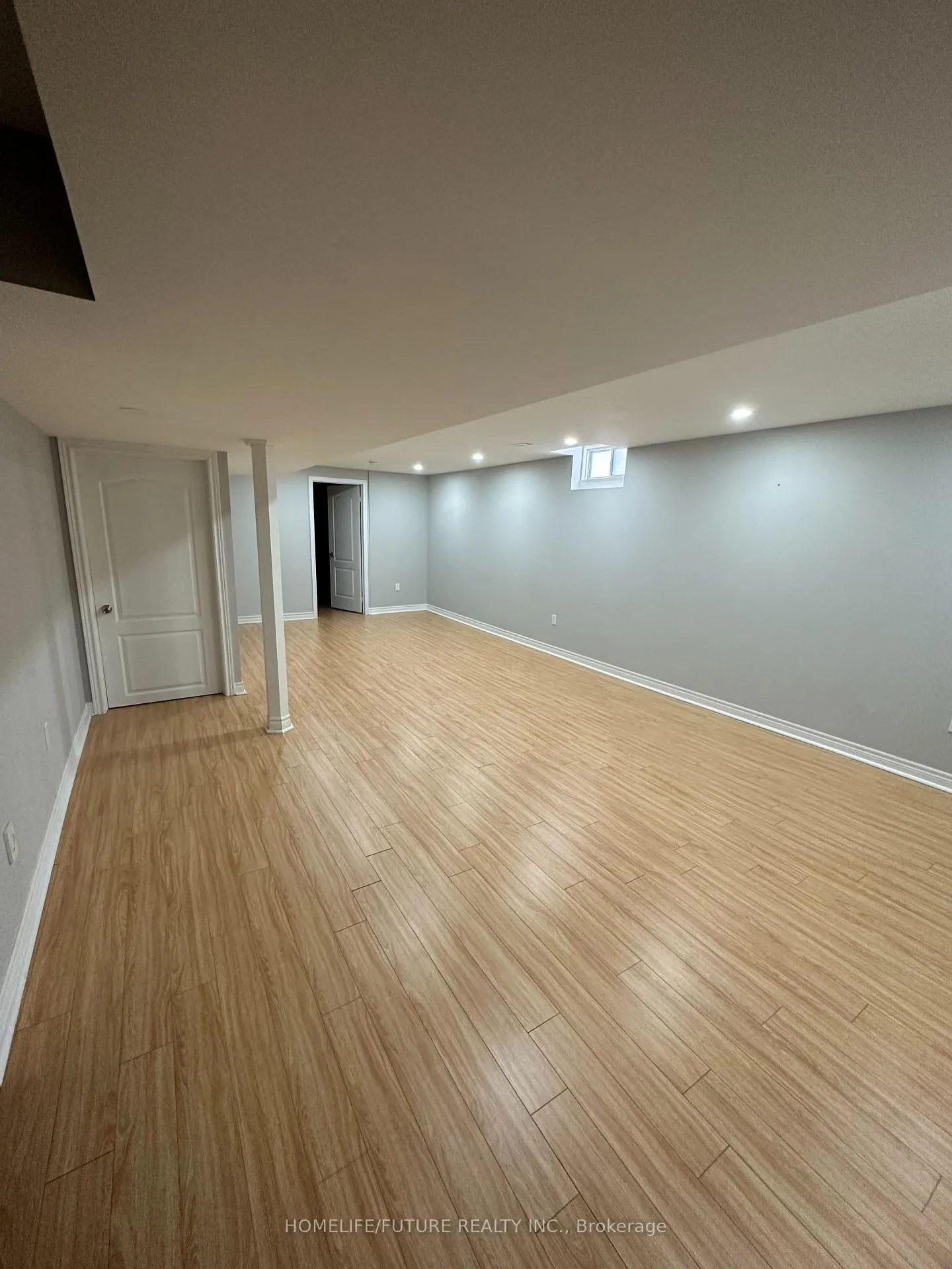 Photo 5 of Unit Bsmt, 24 Temple-West Crescent, Ajax, Northwest Ajax — HOMEH