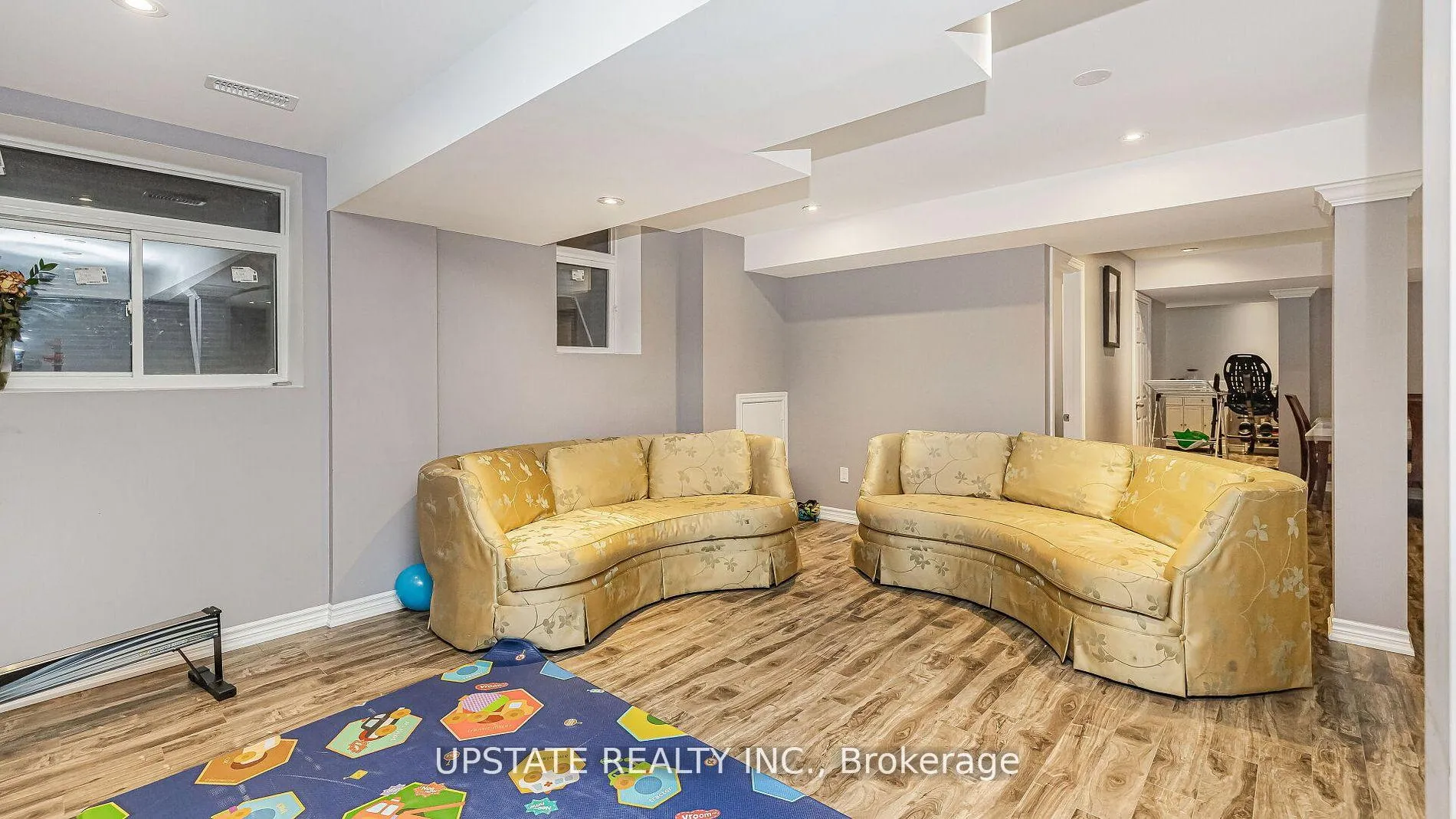 Photo 6 of Unit Basement, 91 Lloyd Sanderson Drive, Brampton, Credit Valley — HOMEH