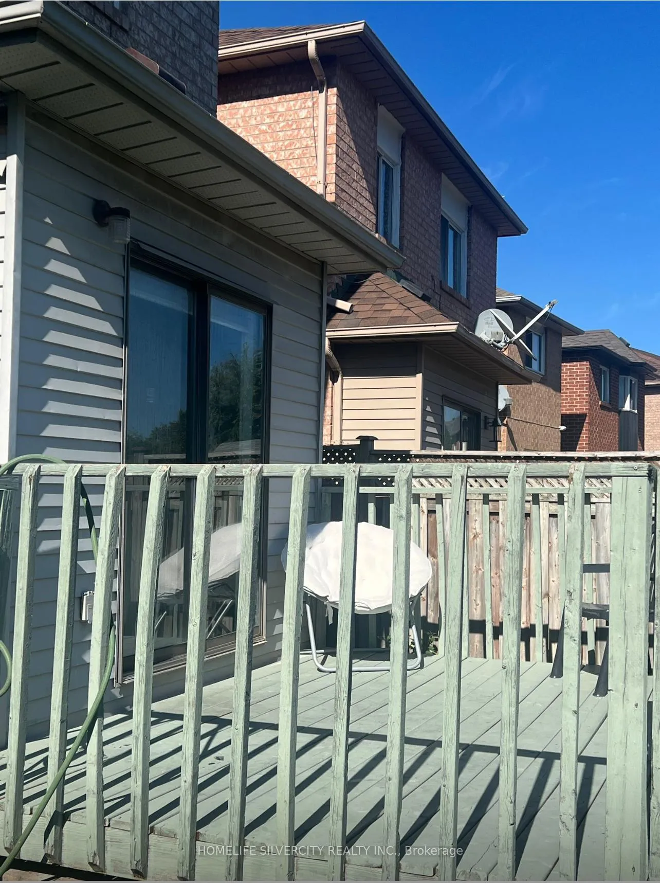 Photo 7 of 63 Cedar Wood Crescent, Brampton, Bram West — HOMEH