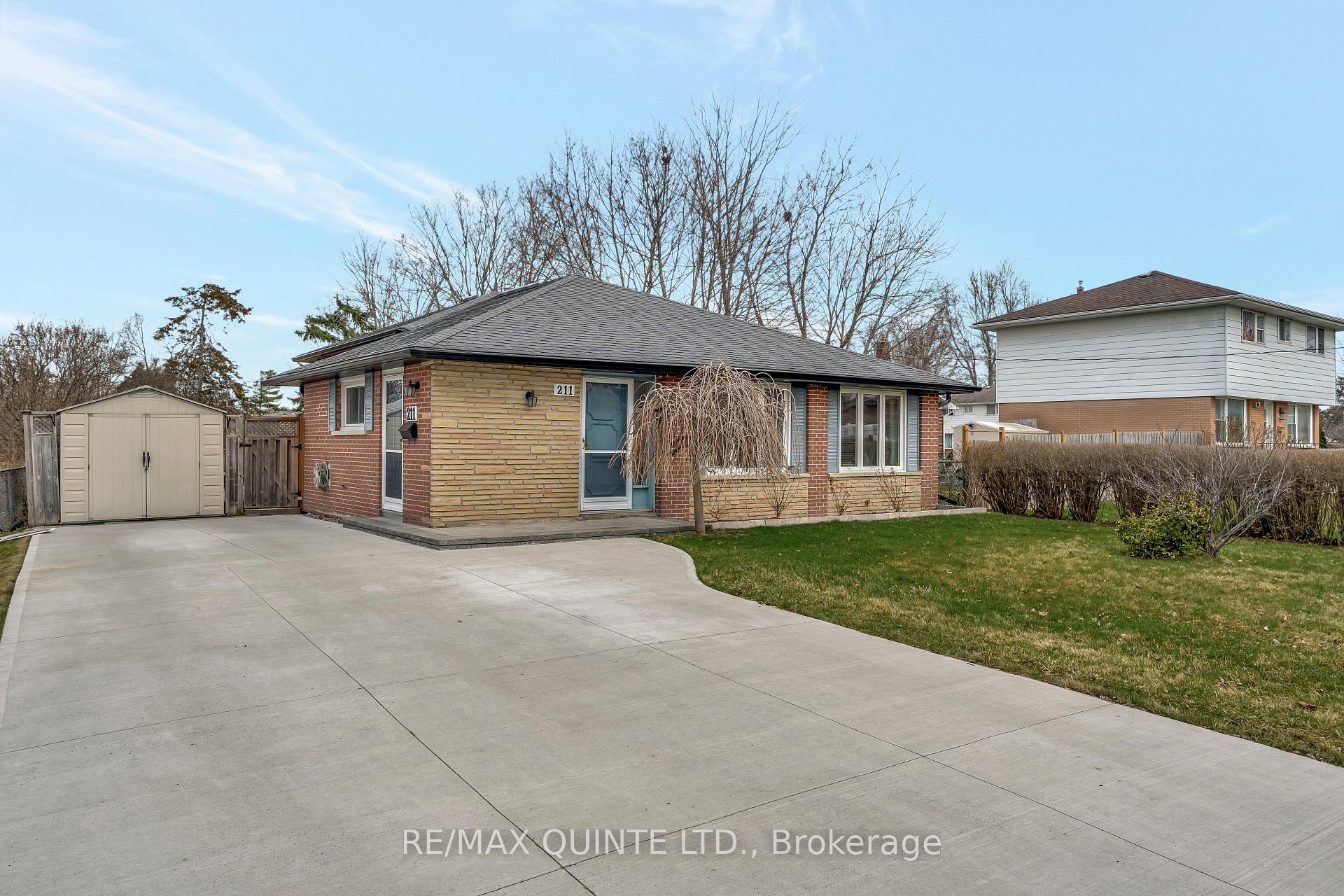 Photo 2 of 211 Haig Road, Belleville — HOMEH