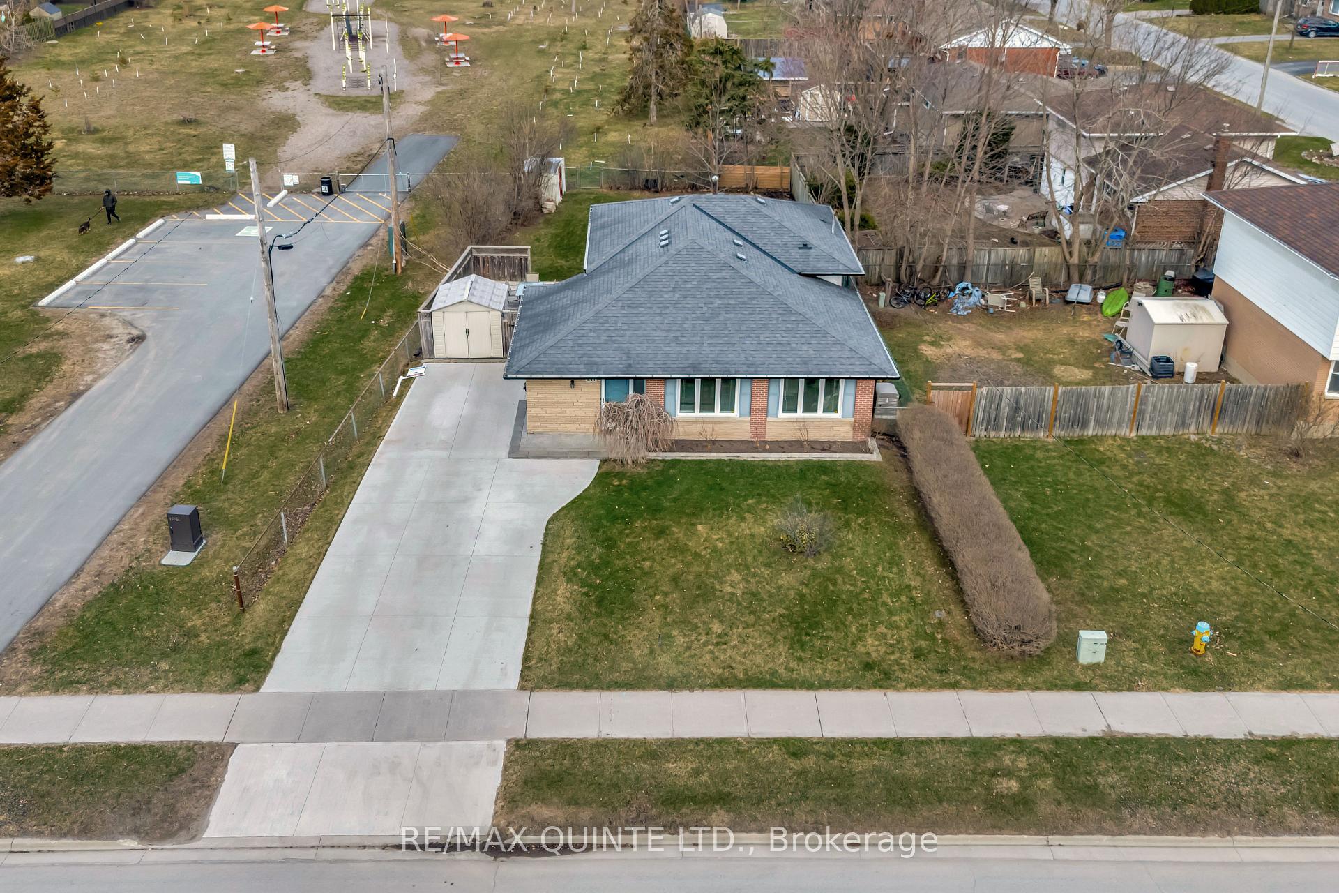 Photo 3 of 211 Haig Road, Belleville — HOMEH