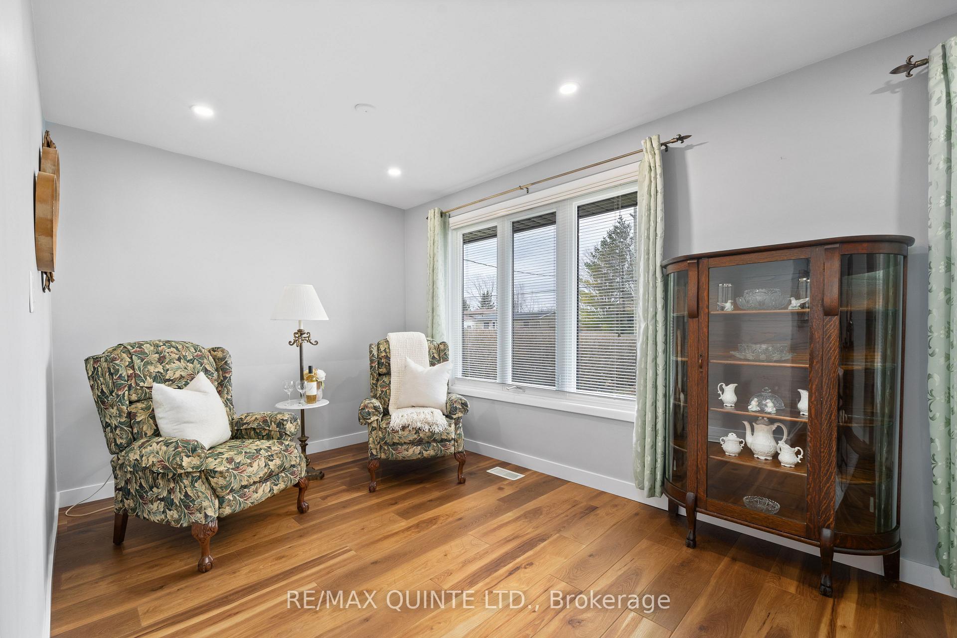 Photo 11 of 211 Haig Road, Belleville — HOMEH