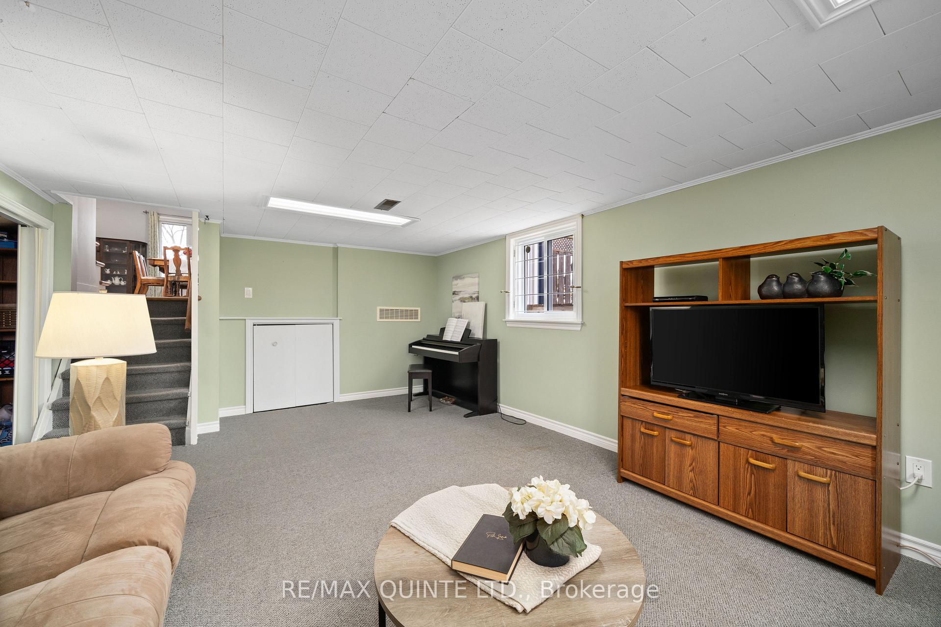 Photo 23 of 211 Haig Road, Belleville — HOMEH