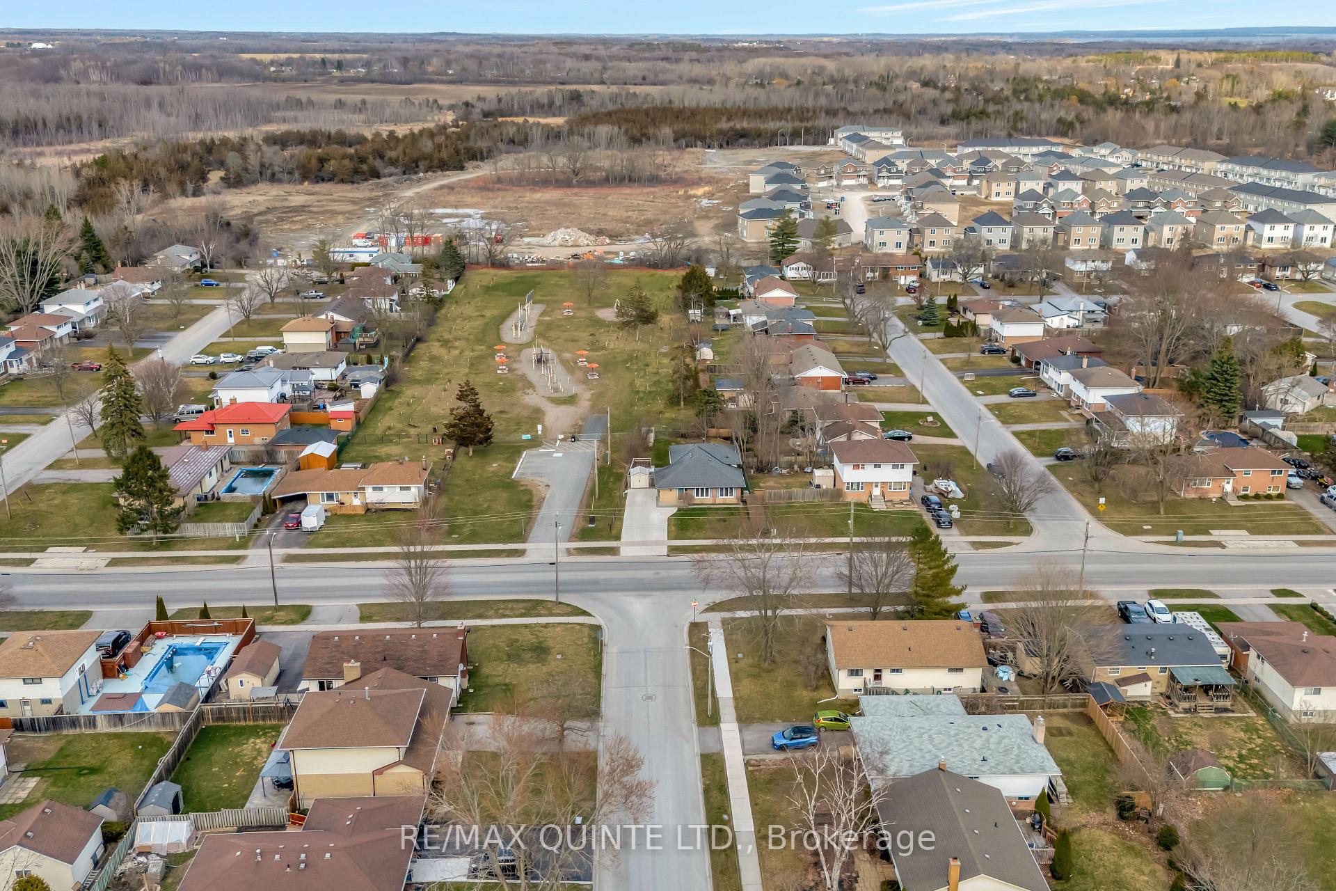 Photo 33 of 211 Haig Road, Belleville — HOMEH