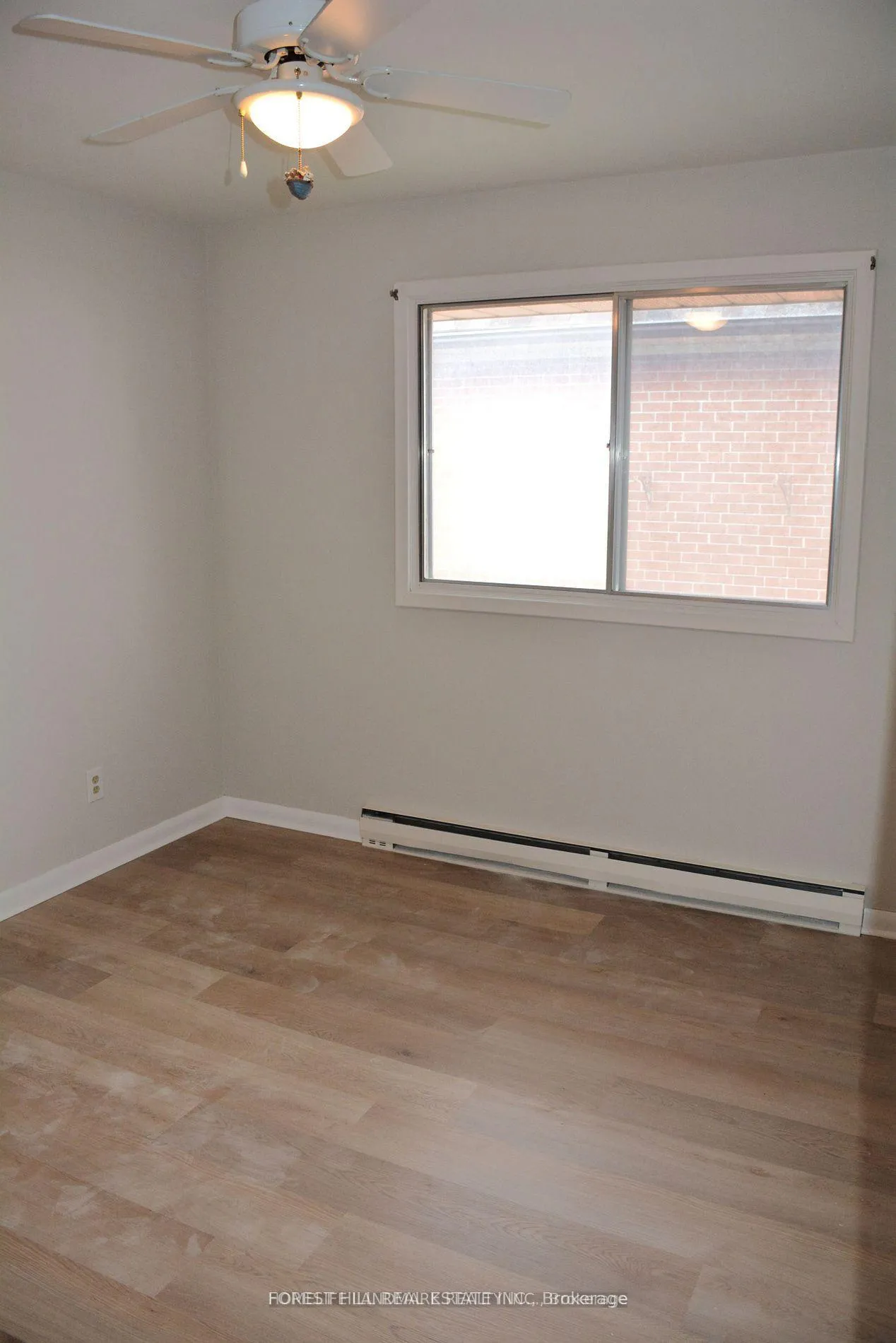 Photo 2 of 15 Banfield Avenue, Markham, Bullock — HOMEH