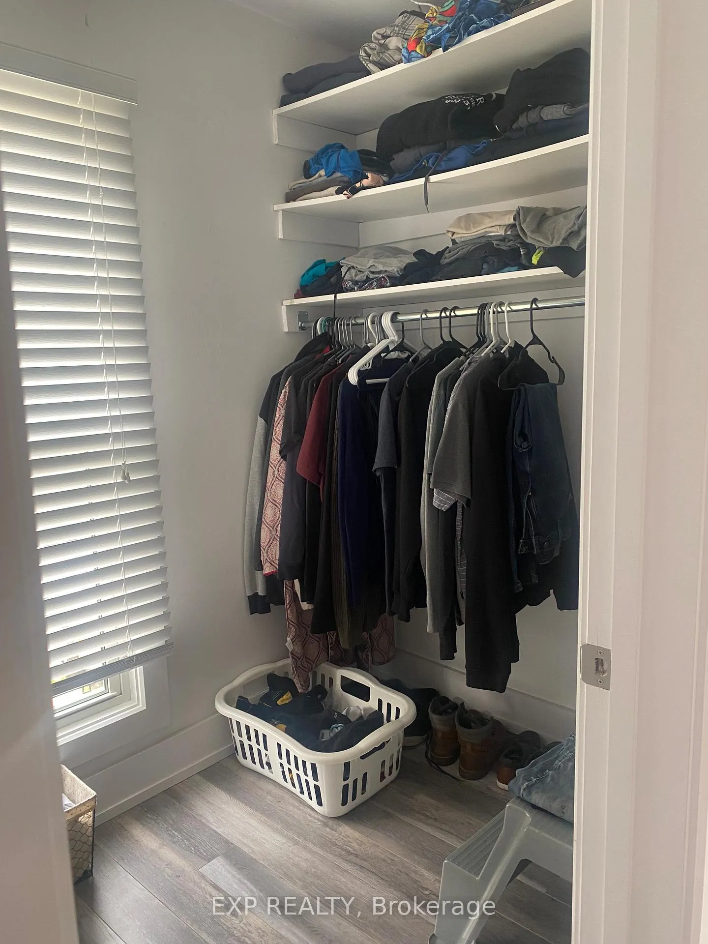 Photo 9 of 4620 Lee Avenue, Niagara Falls, Ascot — HOMEH