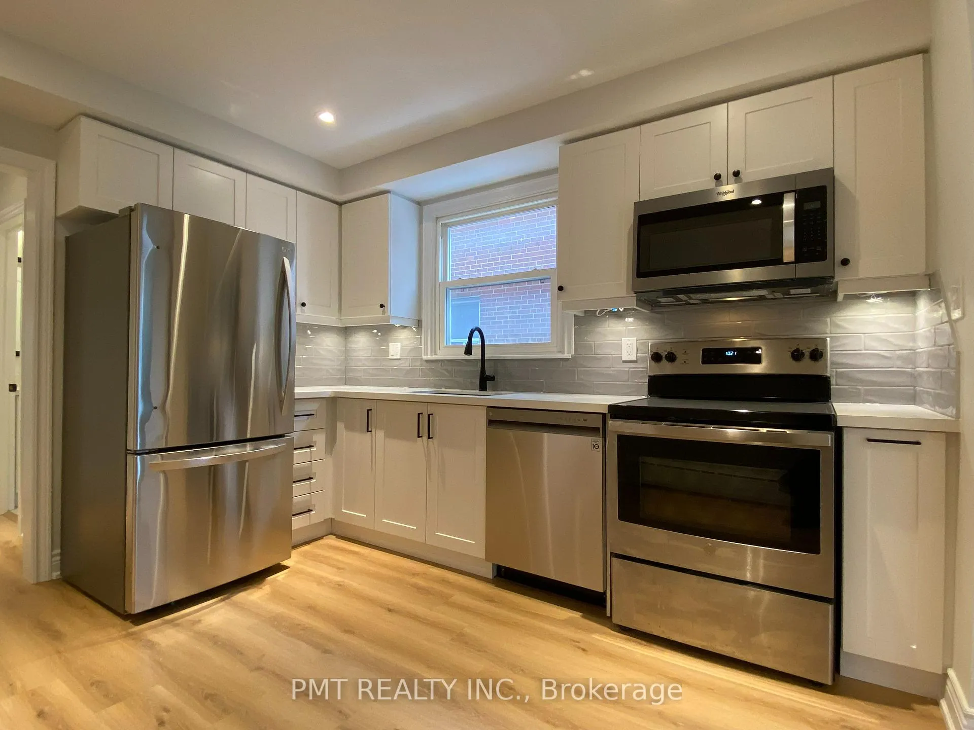 Photo 5 of Unit 2, 598 Lauder Avenue, Toronto, Oakwood Village — HOMEH