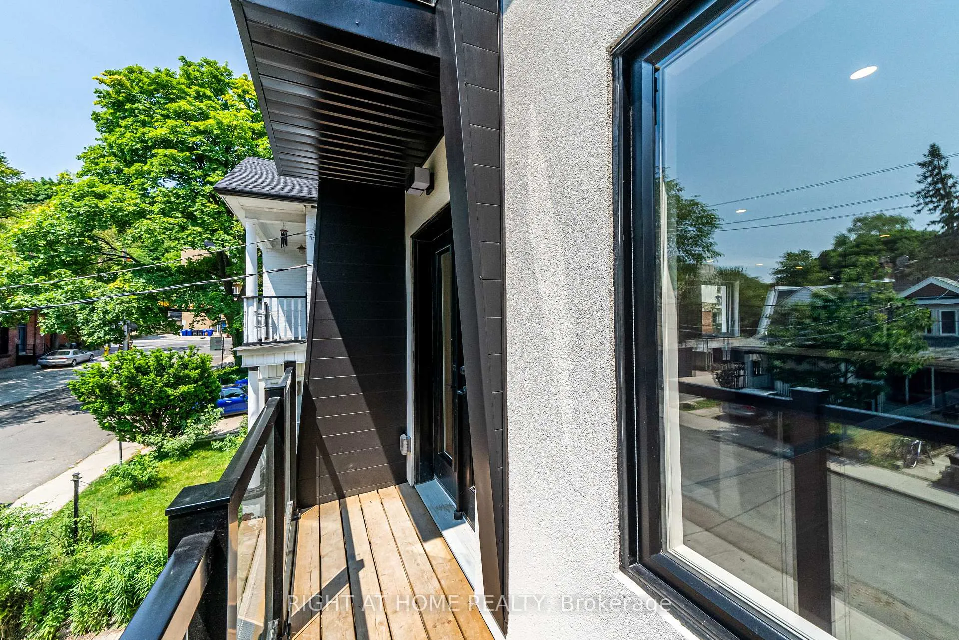Photo 14 of Unit 3, 367 Howland Avenue, Toronto, Casa Loma — HOMEH