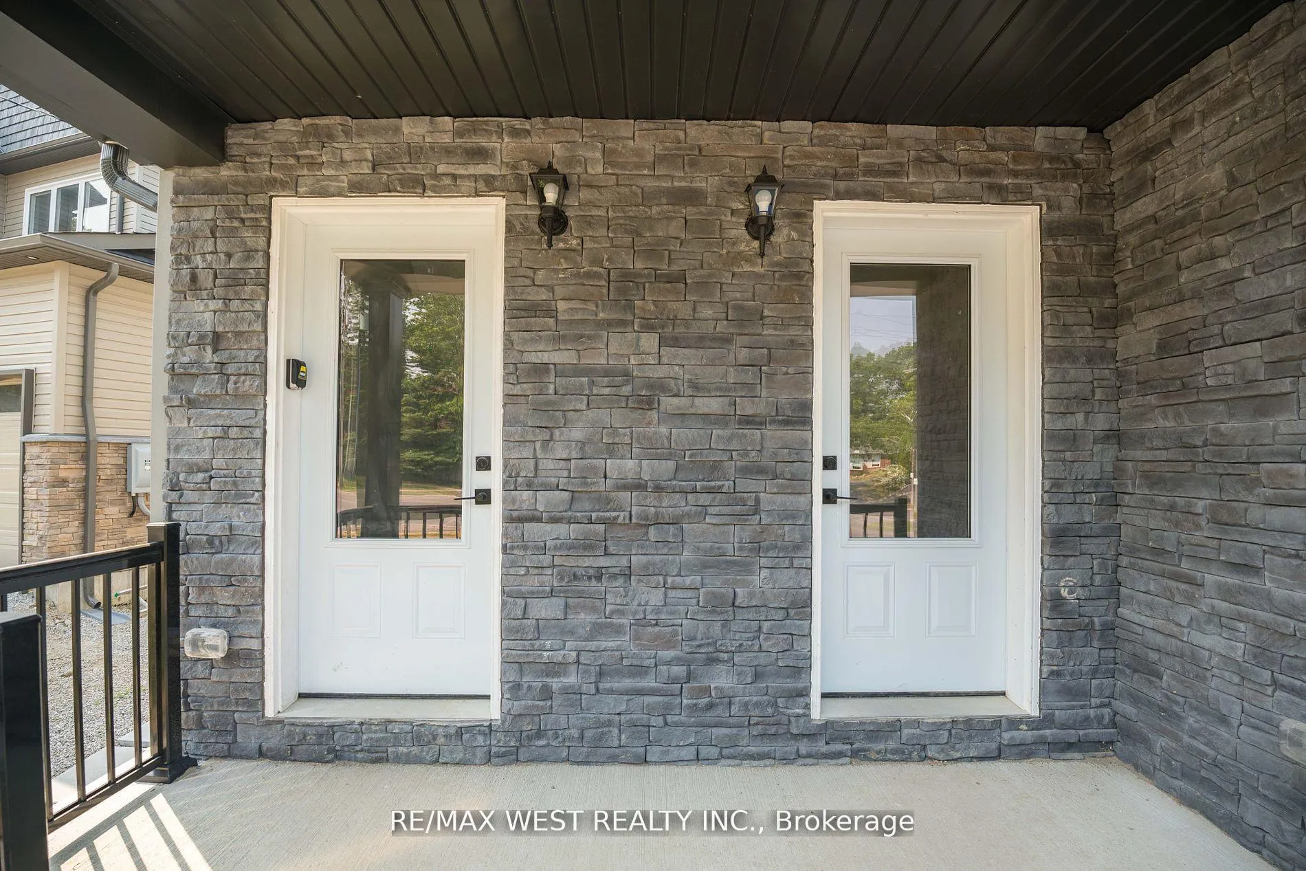 Photo 3 of Unit LOWER, 172 Cundles Road W, Barrie, Sunnidale — HOMEH