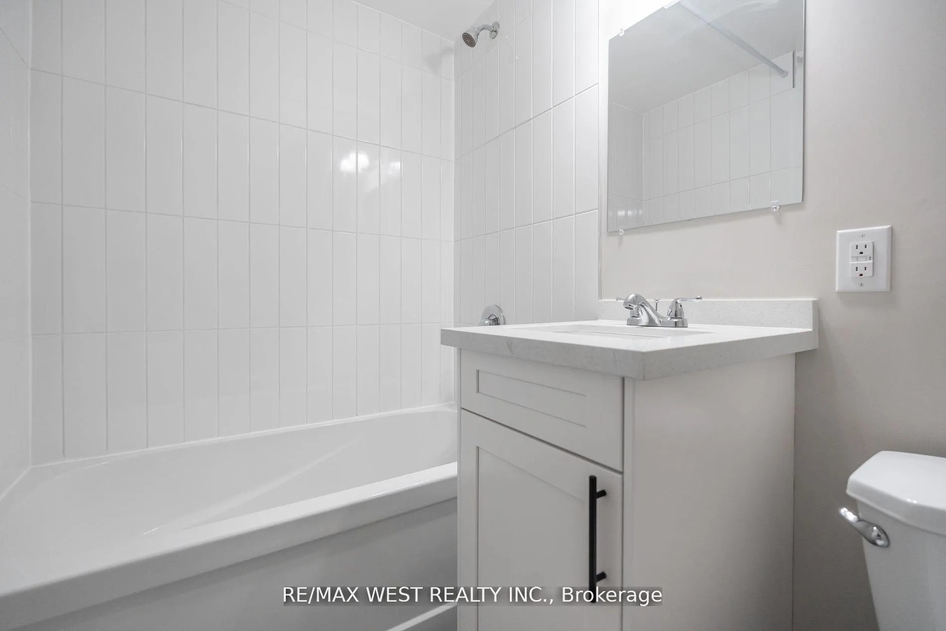 Photo 9 of Unit LOWER, 172 Cundles Road W, Barrie, Sunnidale — HOMEH