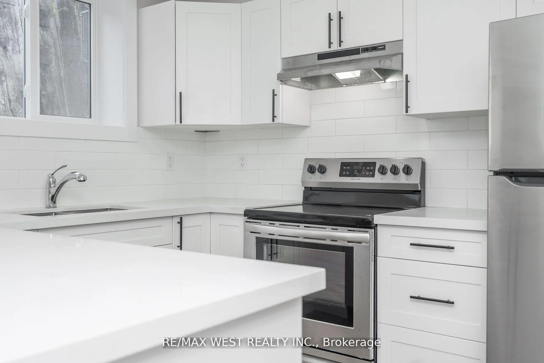 Photo 12 of Unit LOWER, 172 Cundles Road W, Barrie, Sunnidale — HOMEH