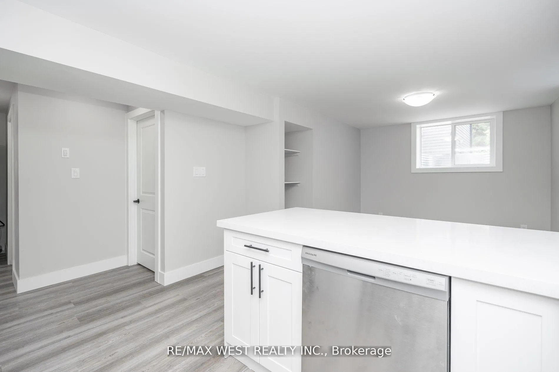 Photo 13 of Unit LOWER, 172 Cundles Road W, Barrie, Sunnidale — HOMEH