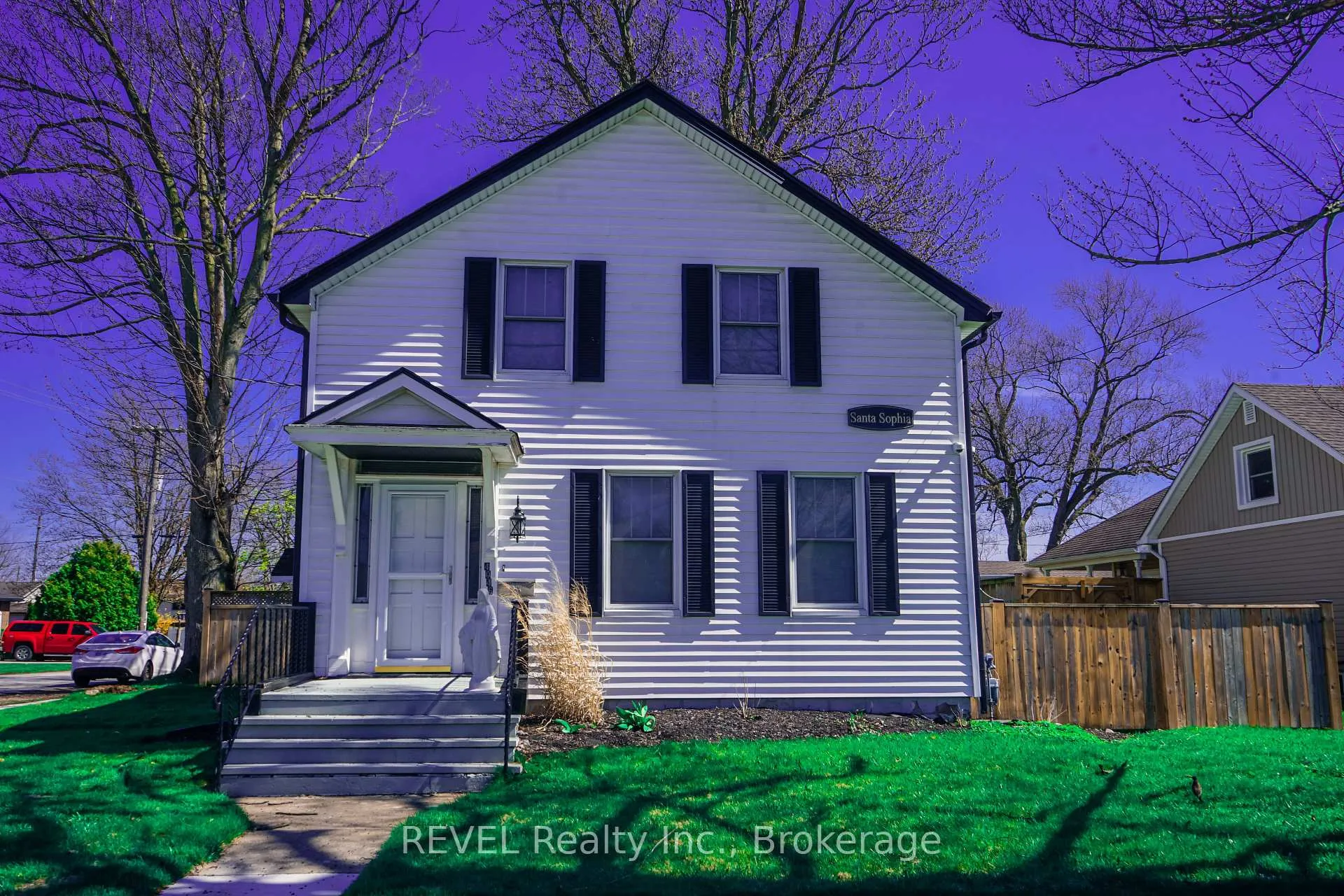 Photo 5 of 4046 Main Street, Niagara Falls, Chippawa — HOMEH