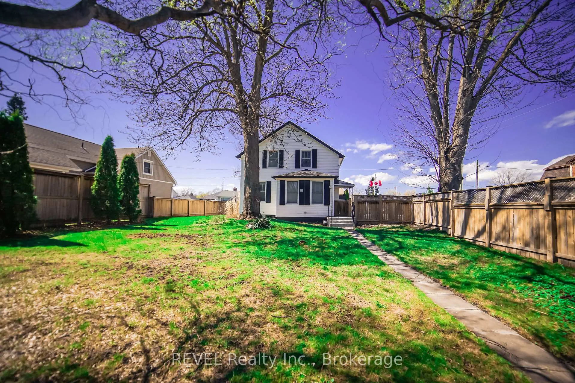 Photo 47 of 4046 Main Street, Niagara Falls, Chippawa — HOMEH