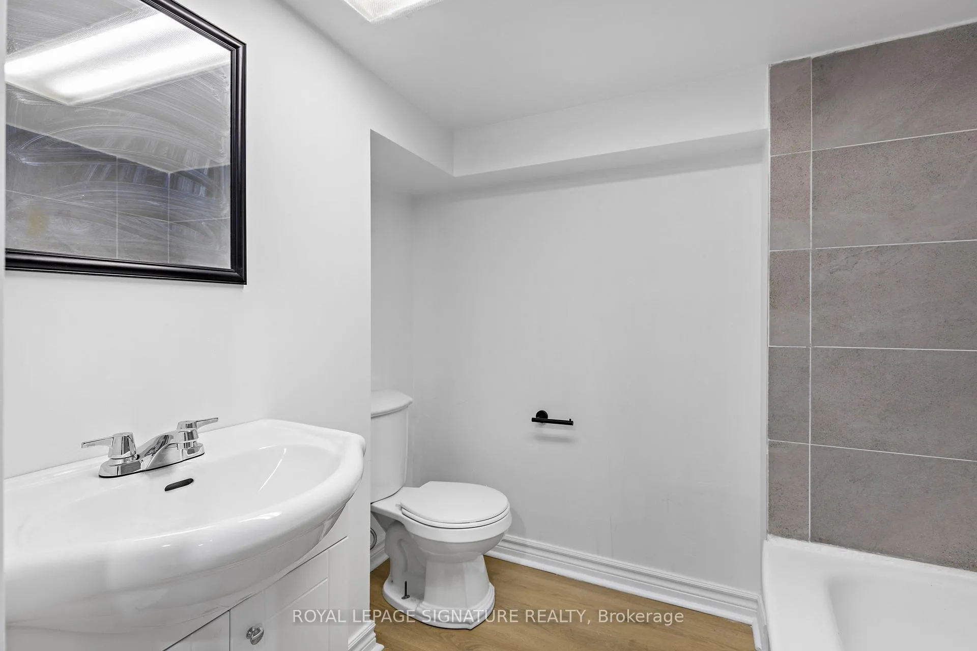 Photo 6 of Unit Bsmt, 738 Edgewood Road, Pickering, Amberlea — HOMEH