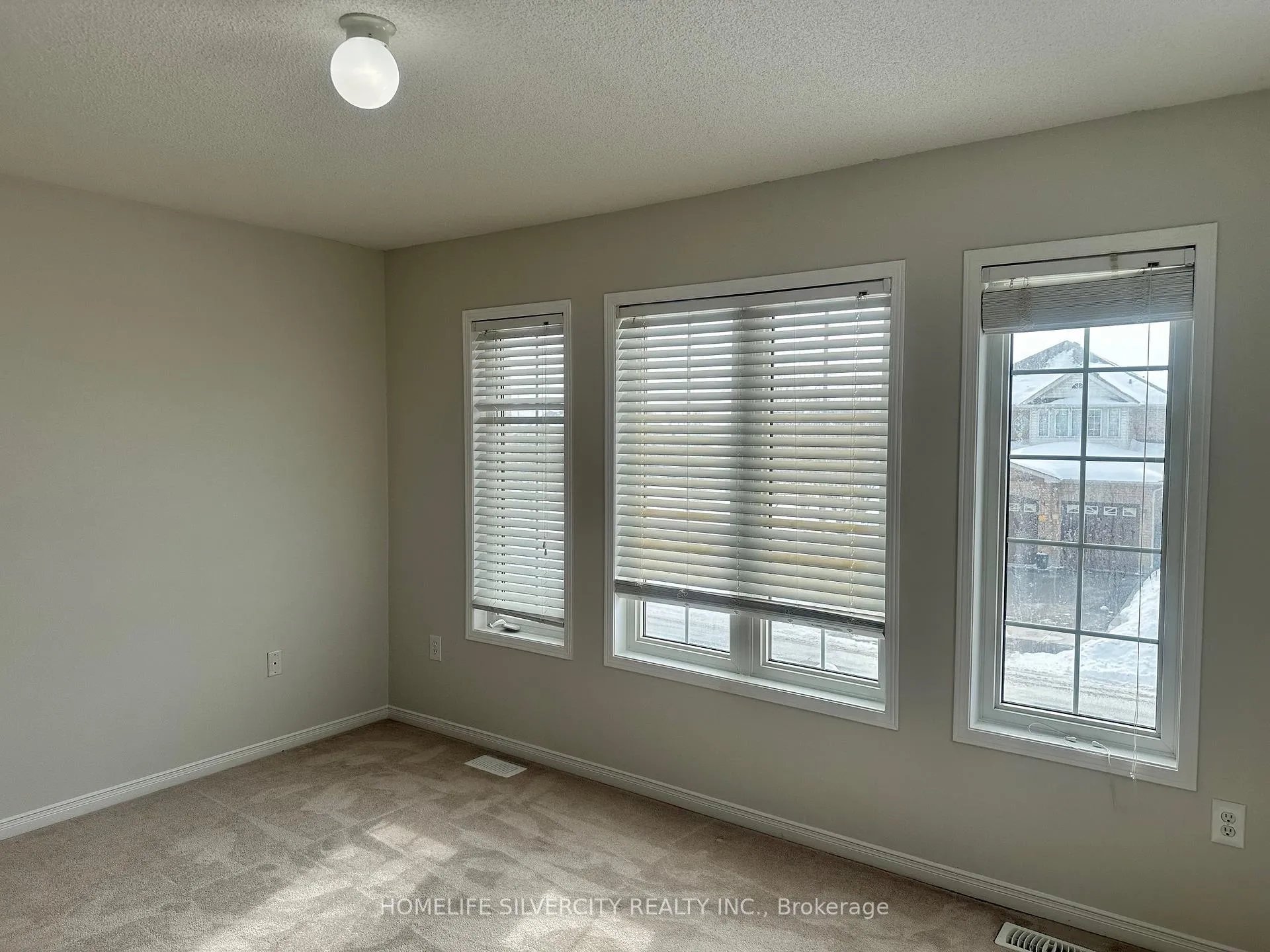 Photo 15 of 111 Rollingwood Drive, Brampton, Fletcher's Creek South — HOMEH