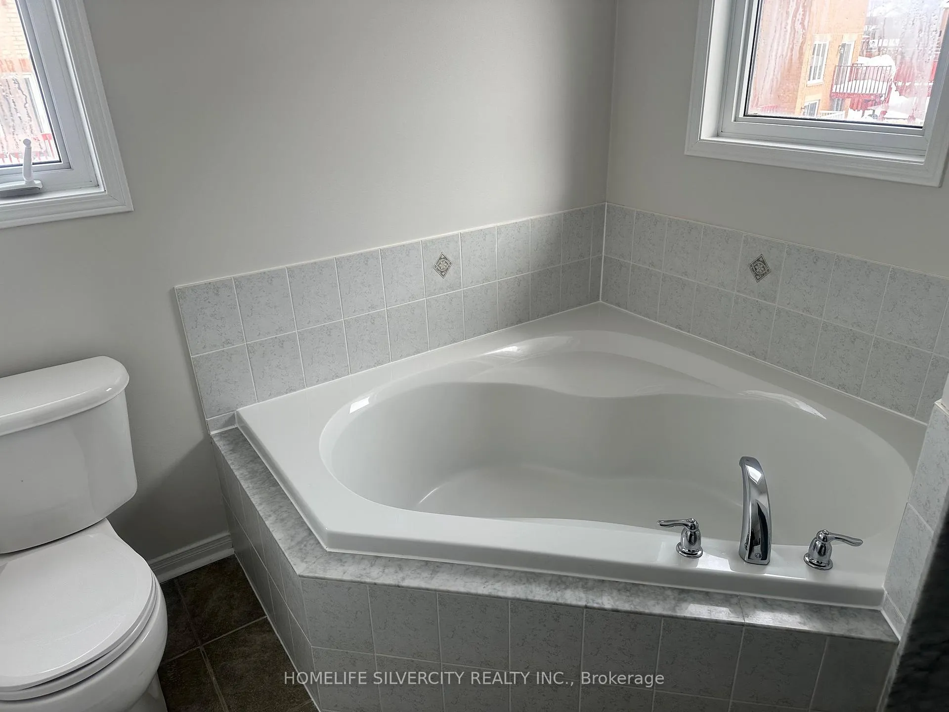 Photo 22 of 111 Rollingwood Drive, Brampton, Fletcher's Creek South — HOMEH