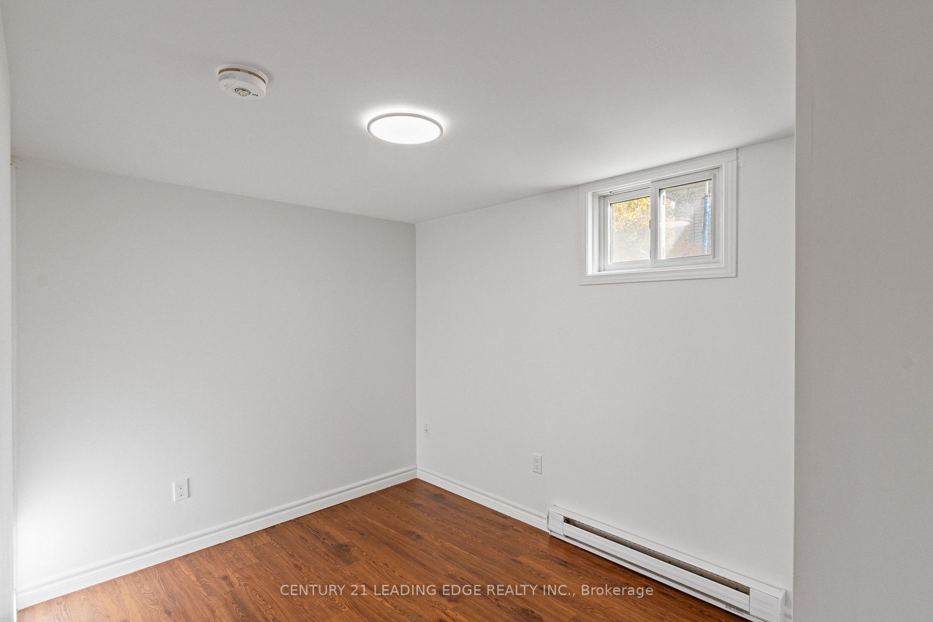 Photo 11 of 31 Strike Avenue, Clarington, Bowmanville — HOMEH