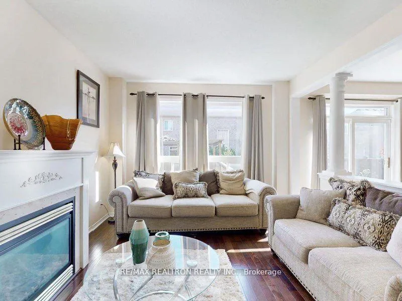 Photo 5 of 30 Shorten Place, Ajax, Northwest Ajax — HOMEH