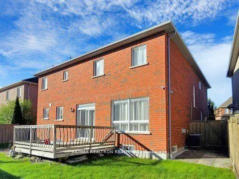 Photo 10 of 30 Shorten Place, Ajax, Northwest Ajax — HOMEH