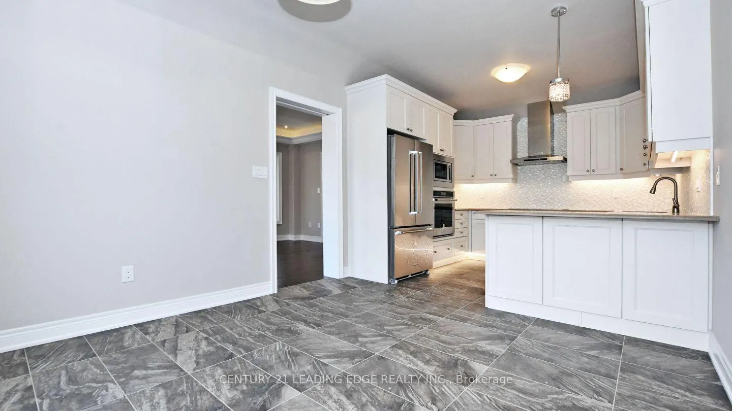 Photo 10 of 42 Stone Jug Avenue, Markham, Cornell — HOMEH