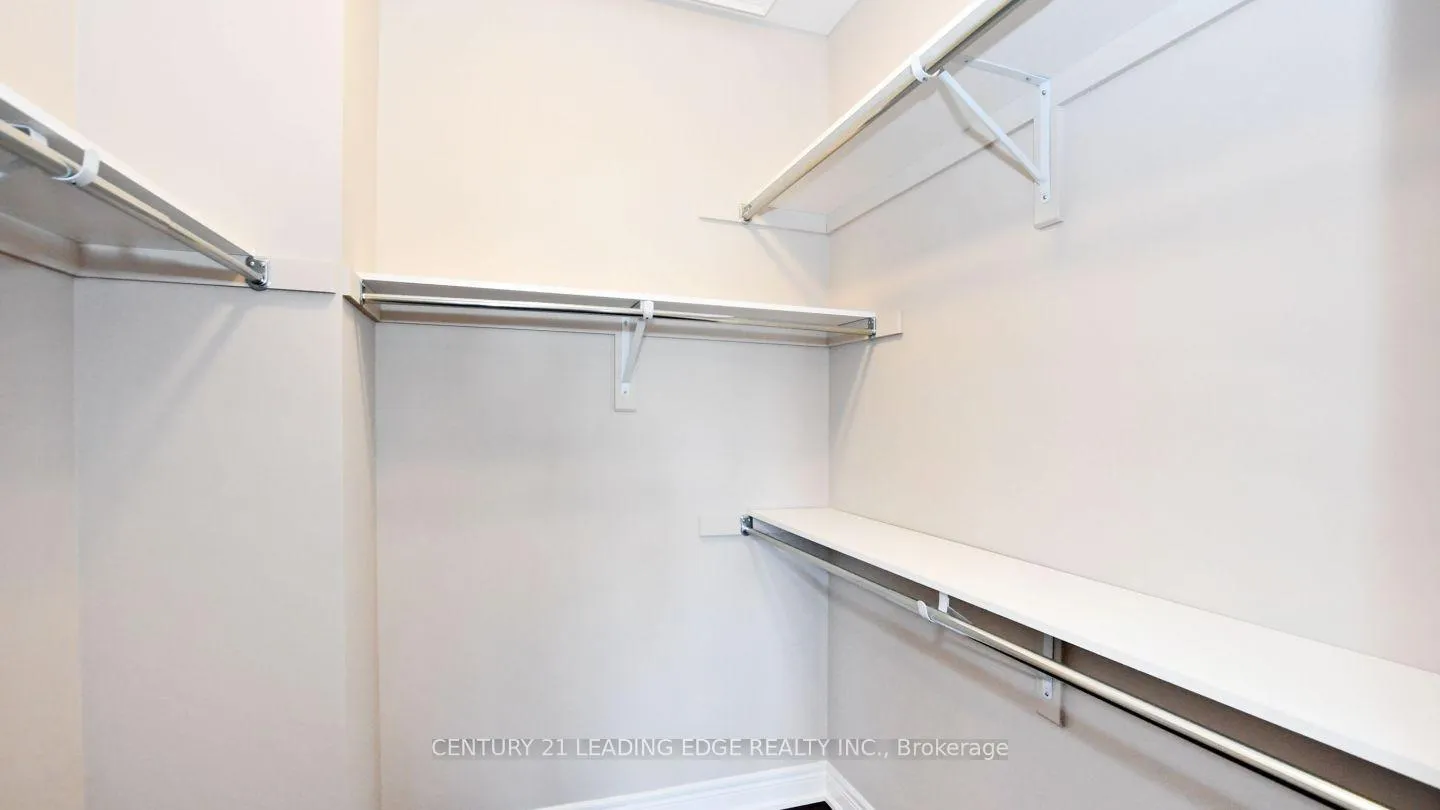 Photo 18 of 42 Stone Jug Avenue, Markham, Cornell — HOMEH