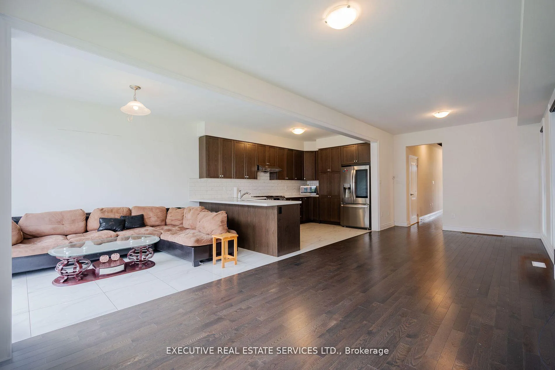 Photo 21 of 35 Moorhart Crescent, Caledon, Rural Caledon — HOMEH