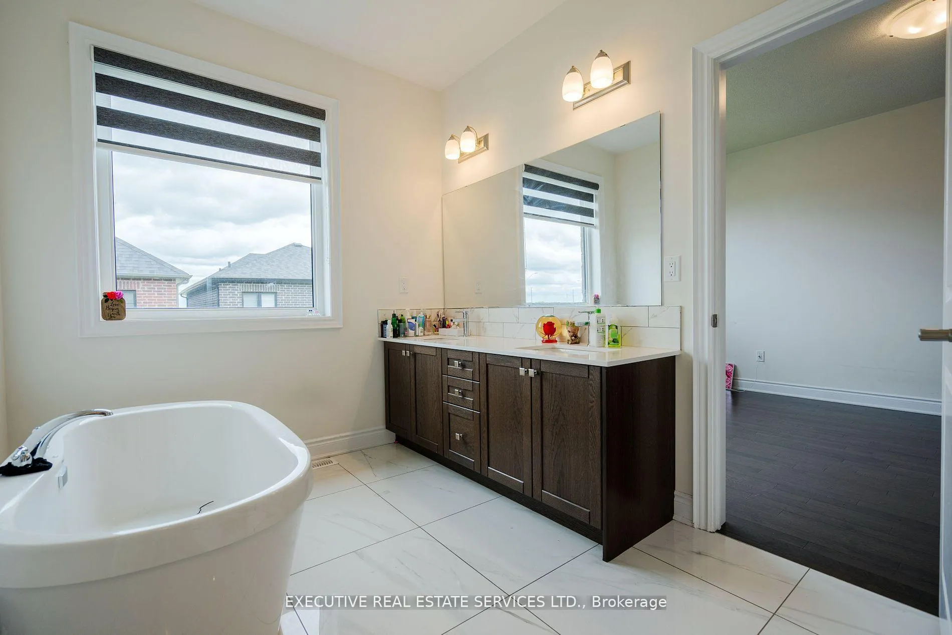 Photo 28 of 35 Moorhart Crescent, Caledon, Rural Caledon — HOMEH