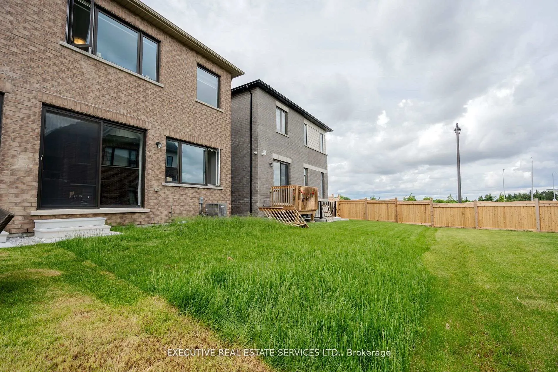 Photo 39 of 35 Moorhart Crescent, Caledon, Rural Caledon — HOMEH